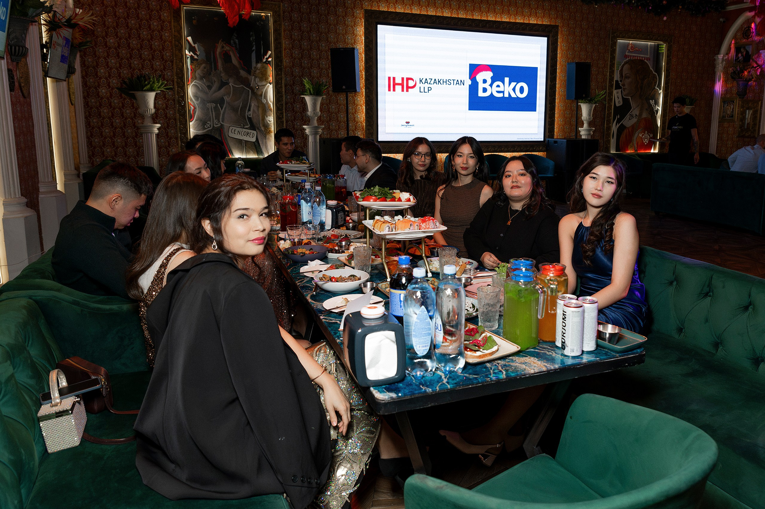 Beko Central Asia — Happy New Year. Фотограф в Алматы — Алексей Коньков | Репортаж, свадьбы, портреты