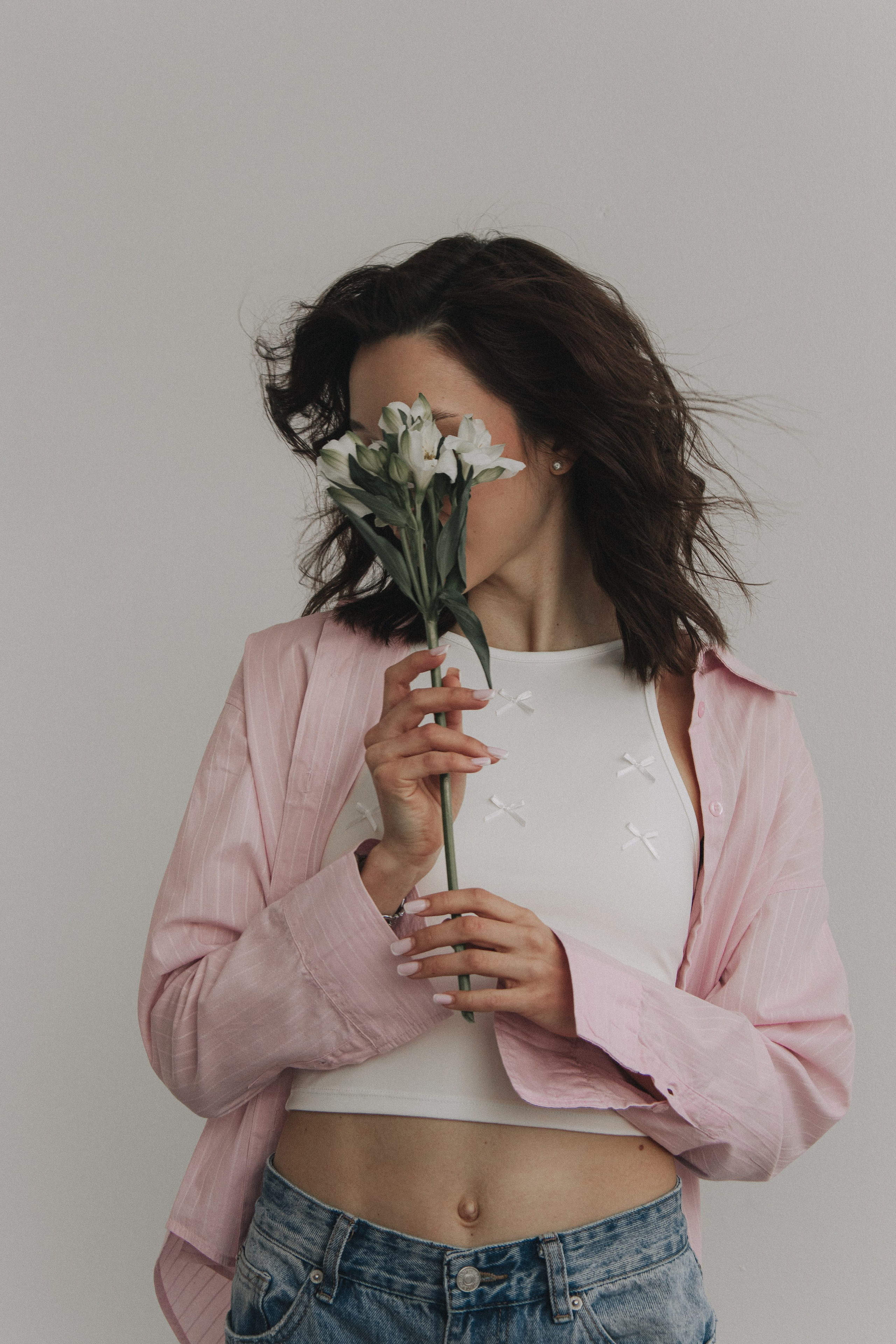 Софья. Весенняя фотосессия в студии. Семейный и женский фотограф Москва Юлия Левада