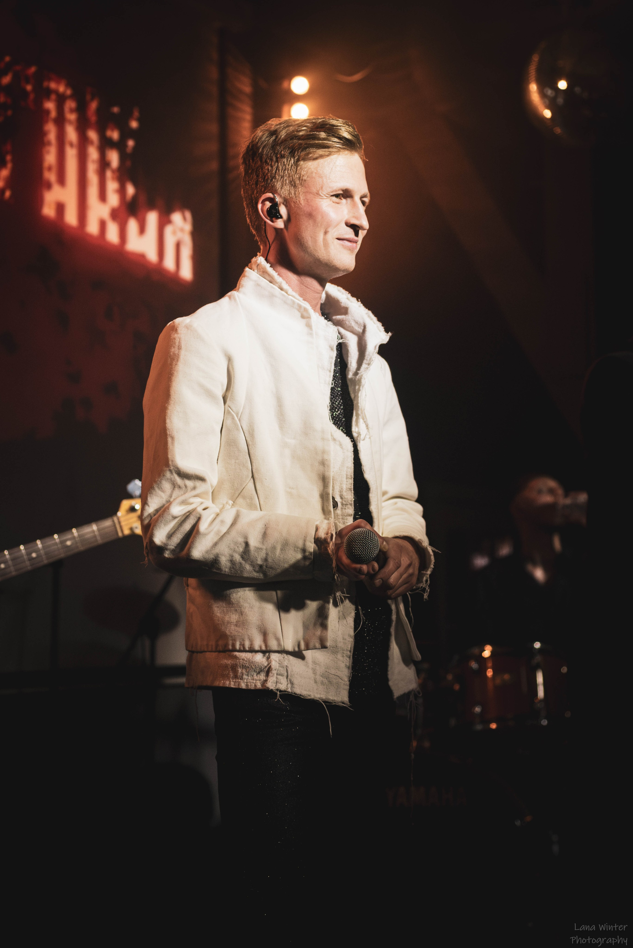 Площадь Восстания (8 марта 2025 года, Москва, клуб Техника Безопасности). Фотограф Светлана Блинова, Москва и Московская область