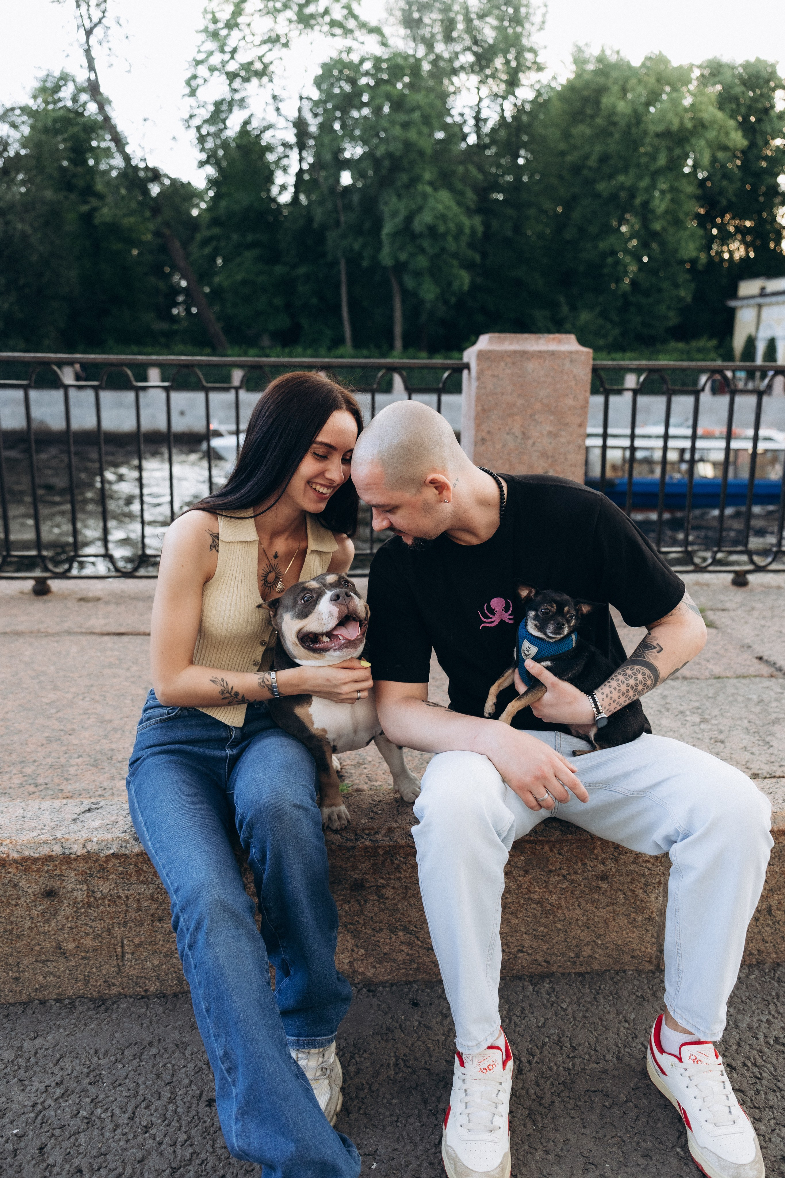 Лера и Ваня и их друзья семьи🩶. Фотограф Артем Бросов в Санкт-Петербурге и Дубае