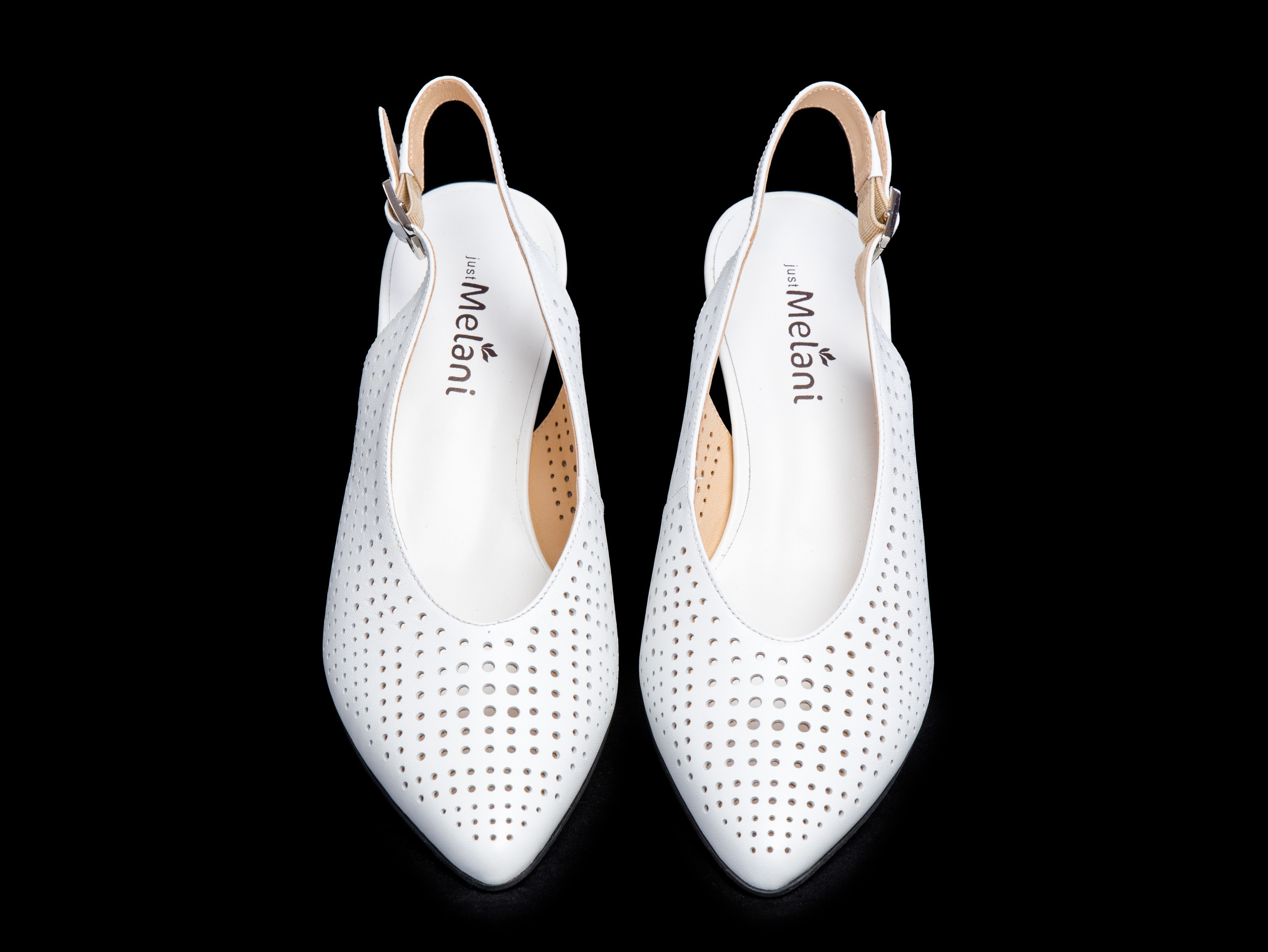 Предметная фотосъемка обуви для ОЗОН. Фотограф в Туле Крупский АнДРей. Фотостудия «КАДР71» в Туле