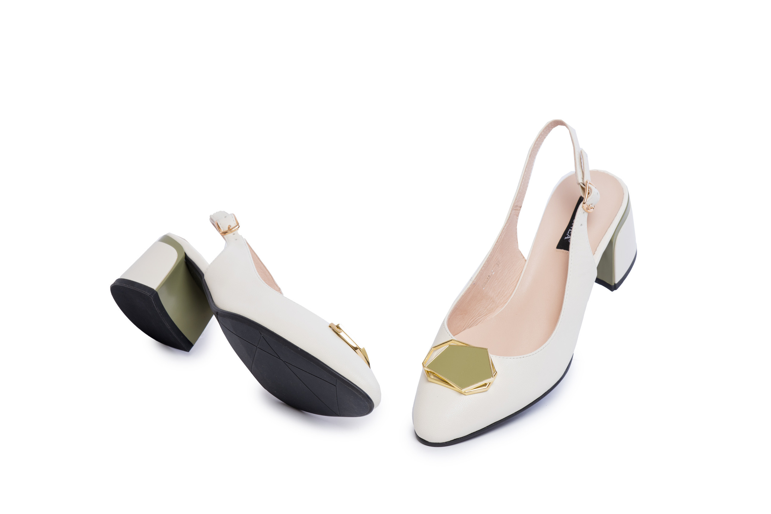 Предметная фотосъемка обуви для ОЗОН. Фотограф в Туле Крупский АнДРей. Фотостудия «КАДР71» в Туле