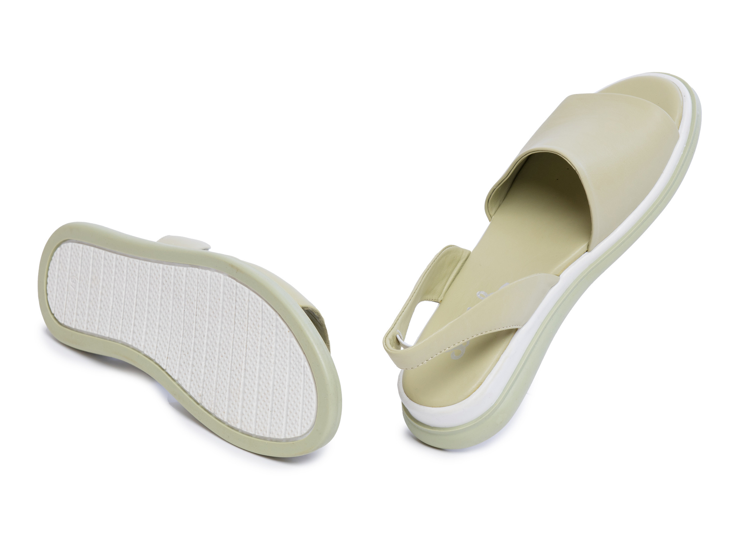 Предметная фотосъемка обуви для ОЗОН. Фотограф в Туле Крупский АнДРей. Фотостудия «КАДР71» в Туле