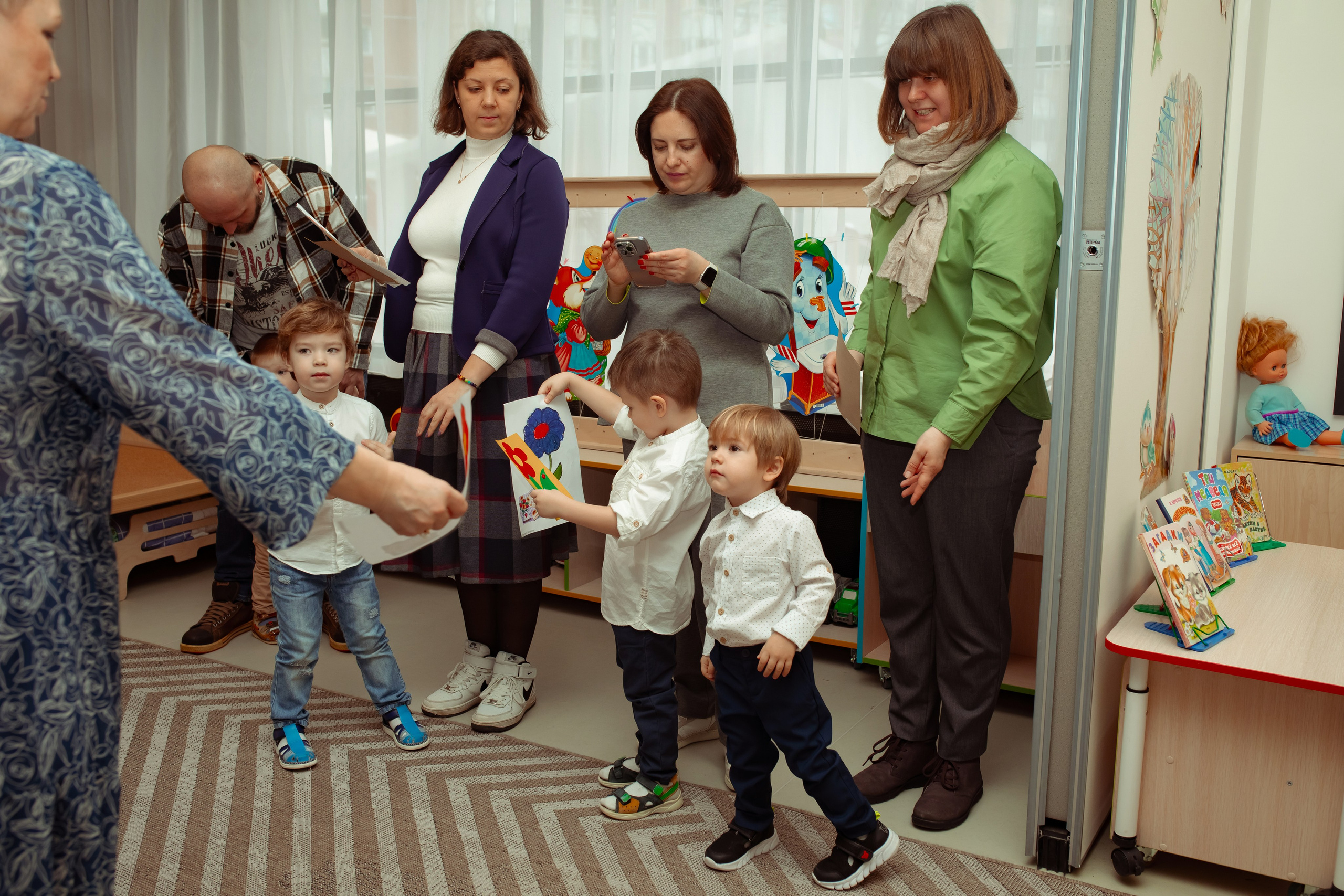 Праздник весны в детском саду. Семейный и детский фотограф в Москве Дорогова Екатерина