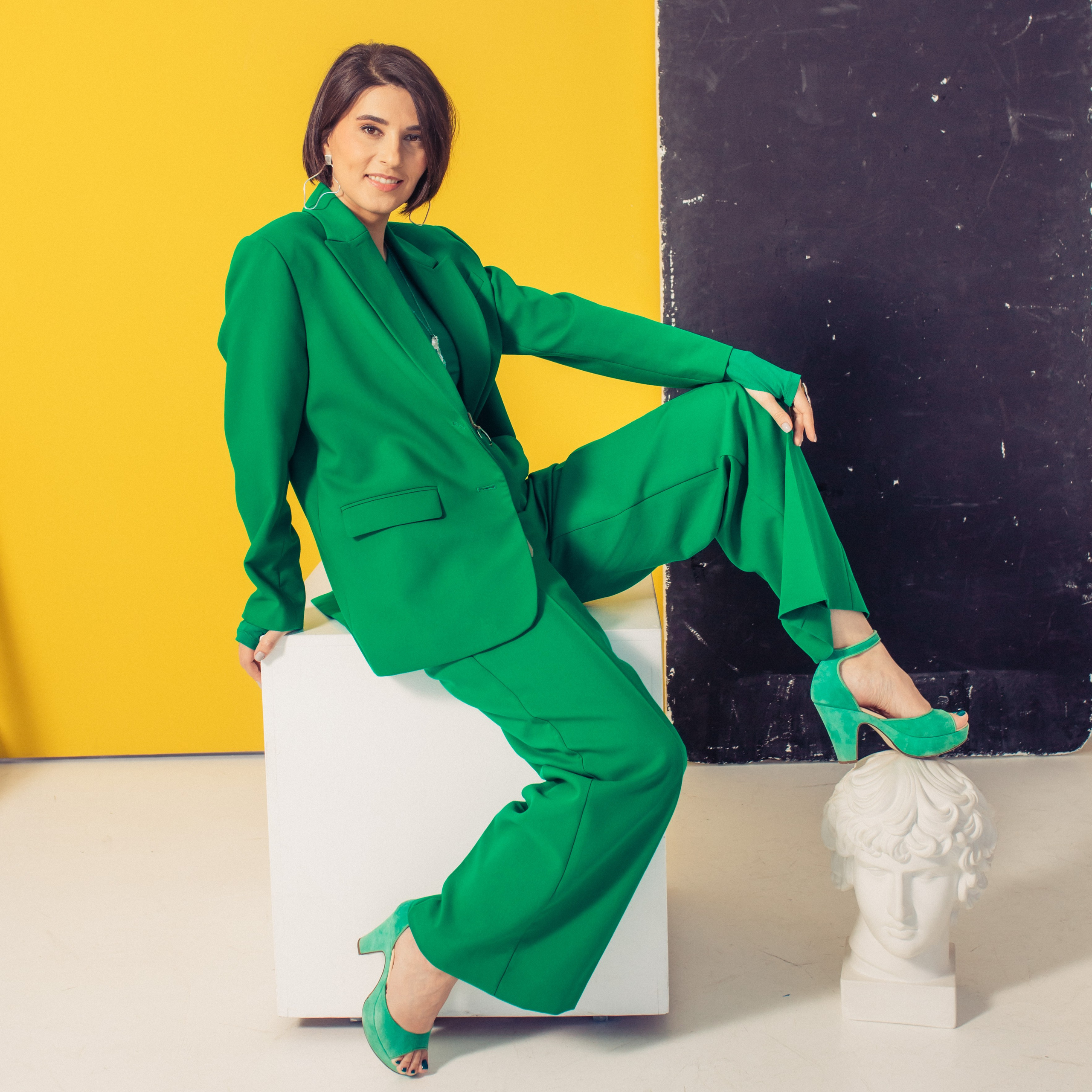 Яркий контент для хозяйки клуба Wise Art Ольги Полуэктовой. Фотограф в Москве Наталья Спиридонова