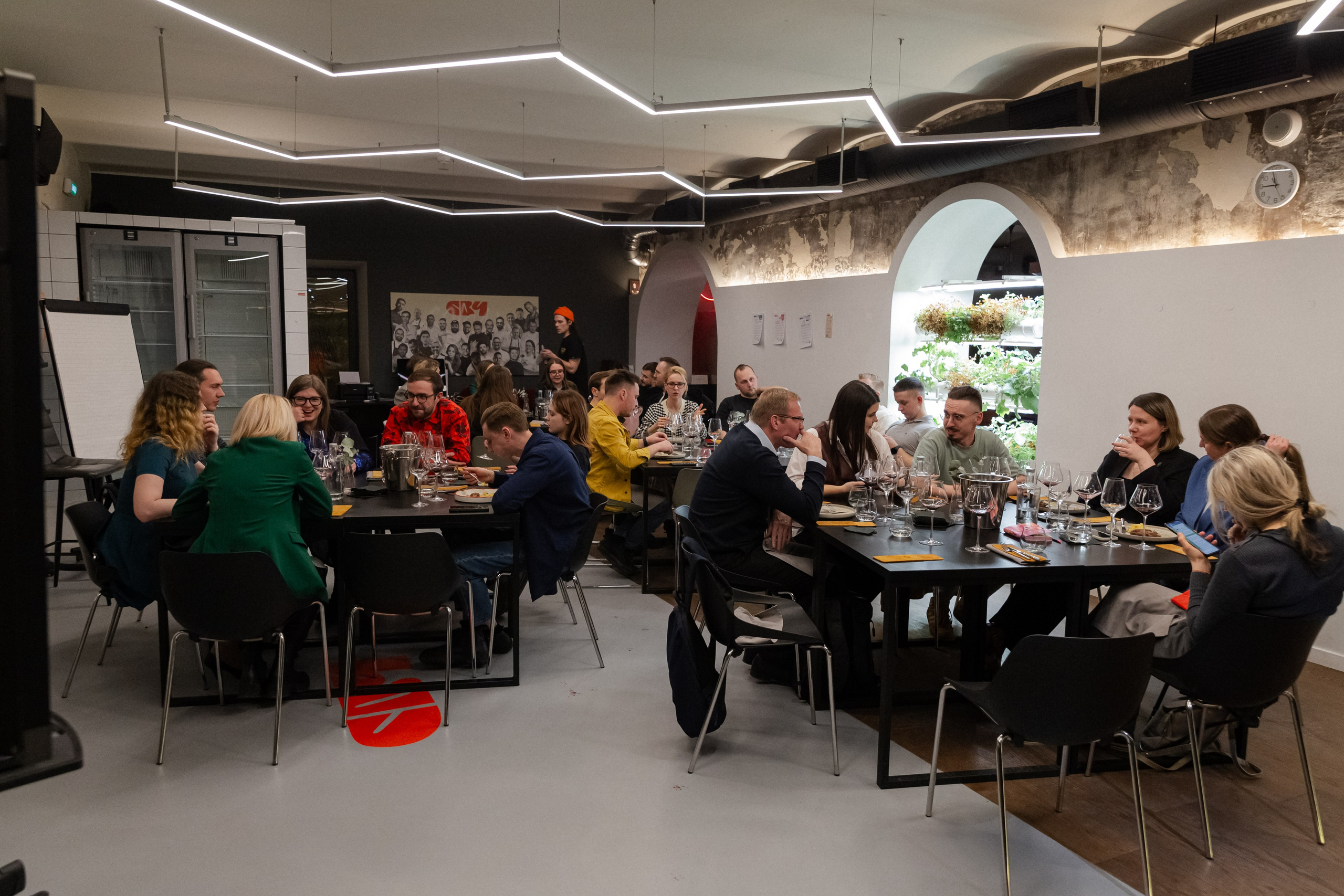 Репортажная и контент съемка. Портретный и Семейный фотограф в Санкт-Петербурге Rocket Alice