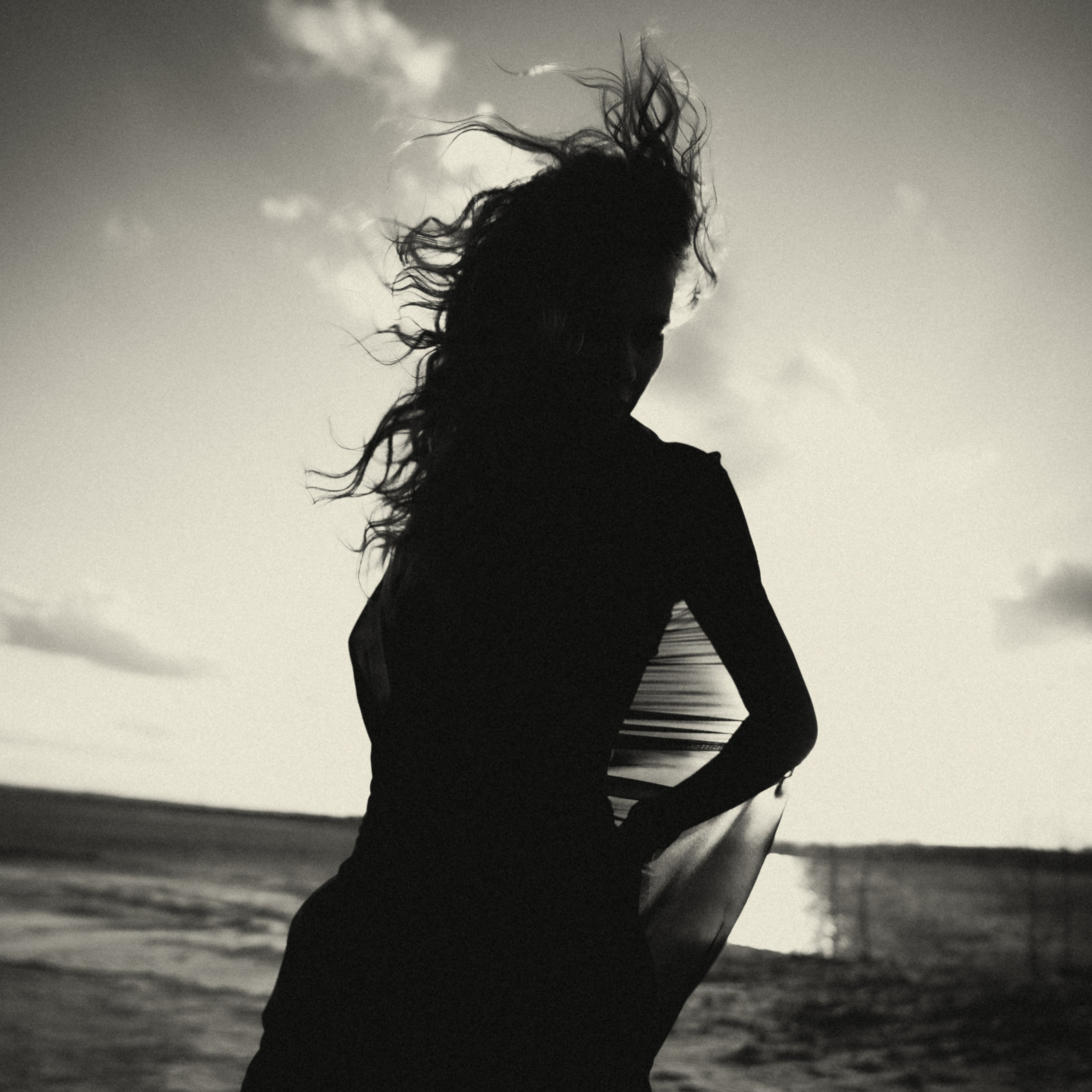 ALINA. TUTSARKIS — Art Director | Stylist | Photographer