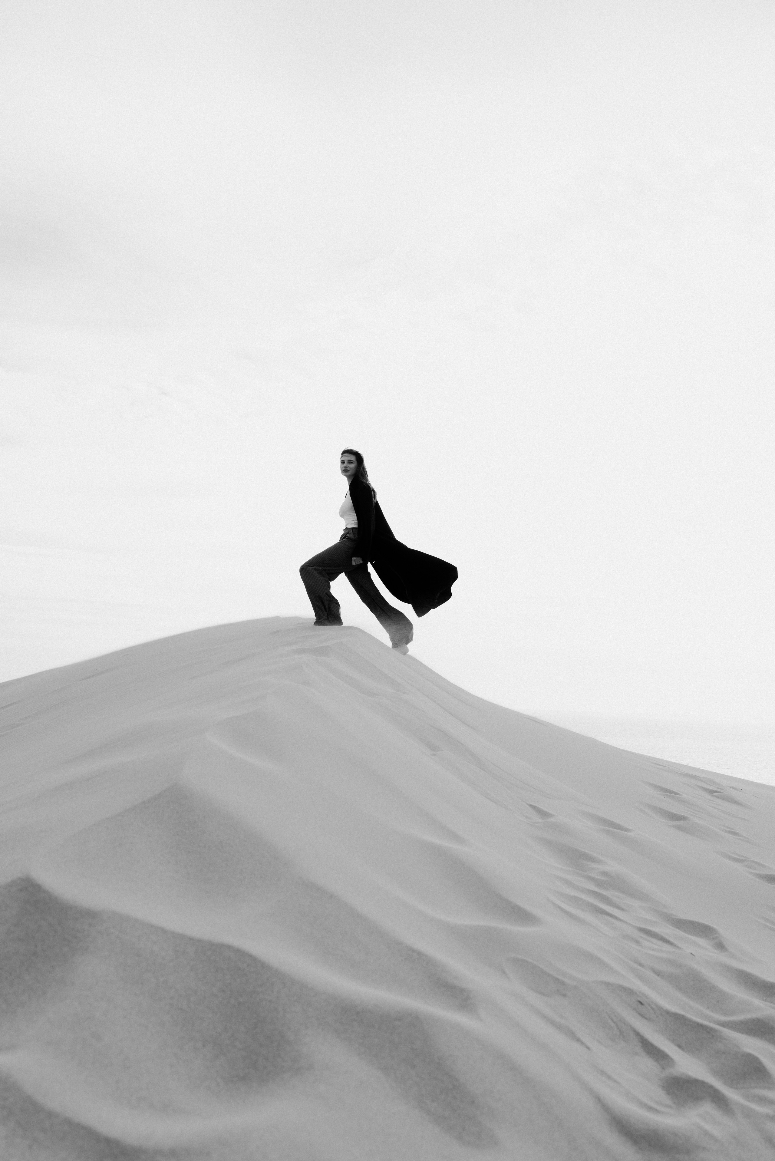 I am Diana, a portrait photographer. I take pictures around the world