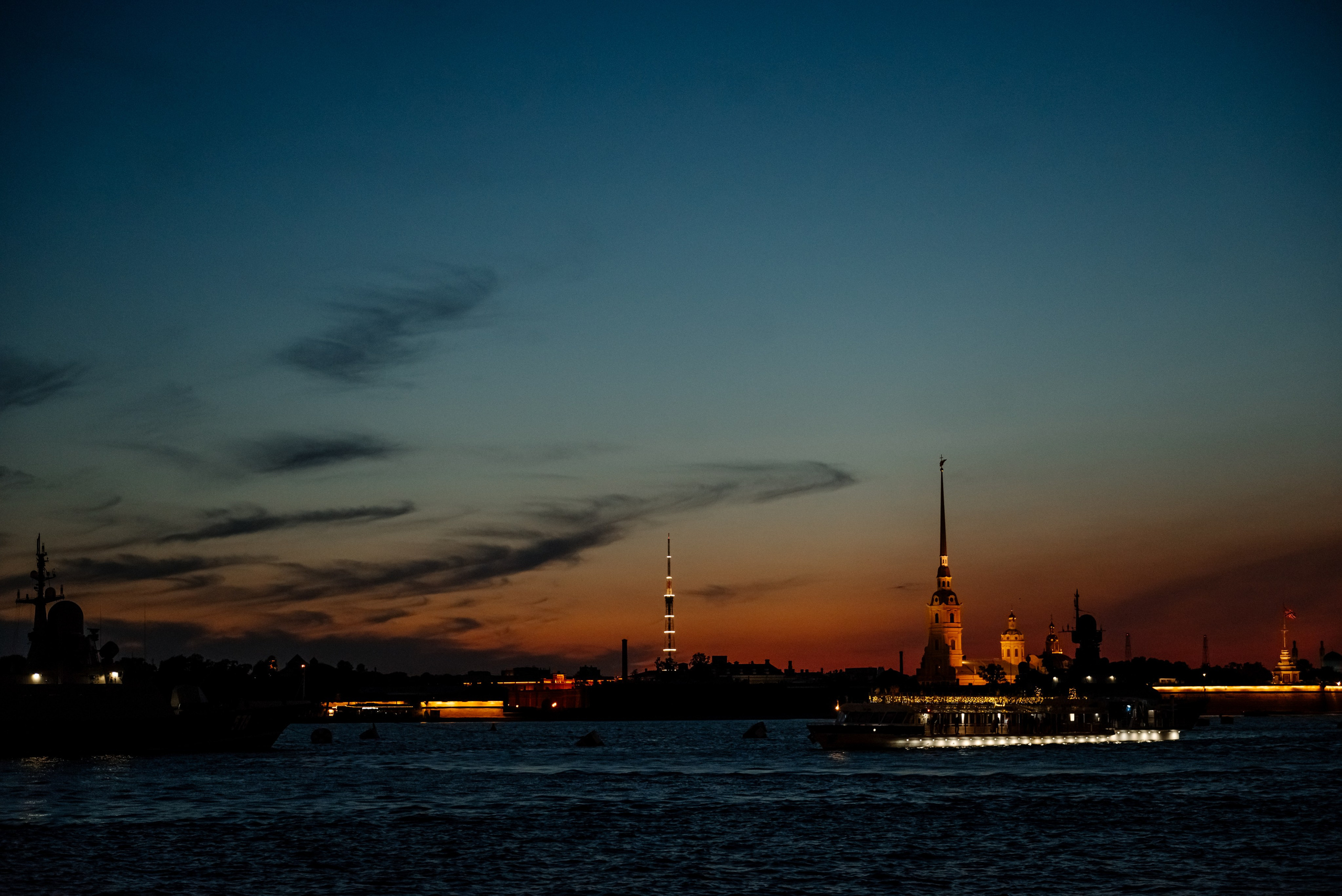 Мы будем гулять всю ночь до утра. Свадебный и сеейный фотограф в Санкт-Петербурге Елена Худякова