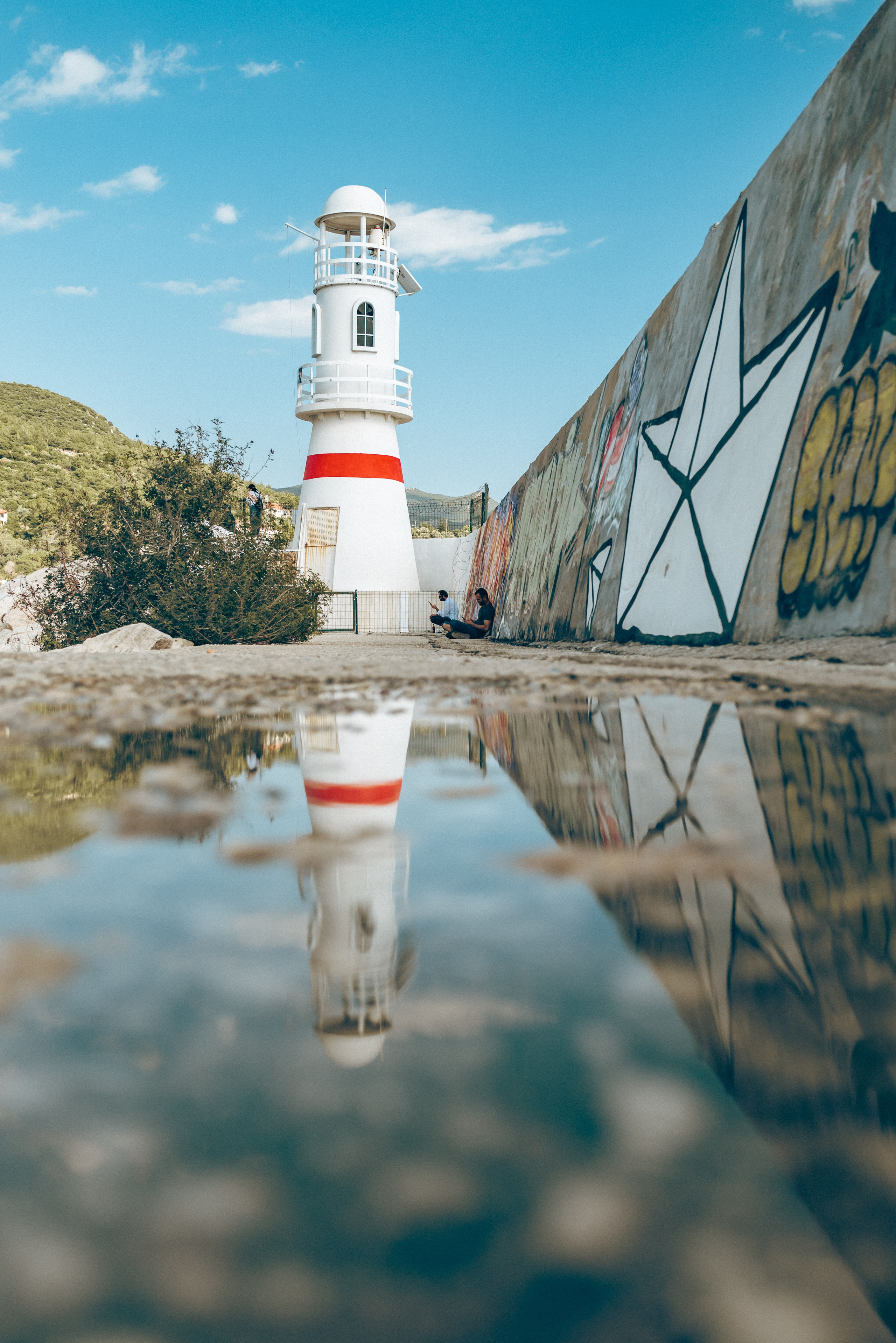 Street. Если ты на Земле — звони