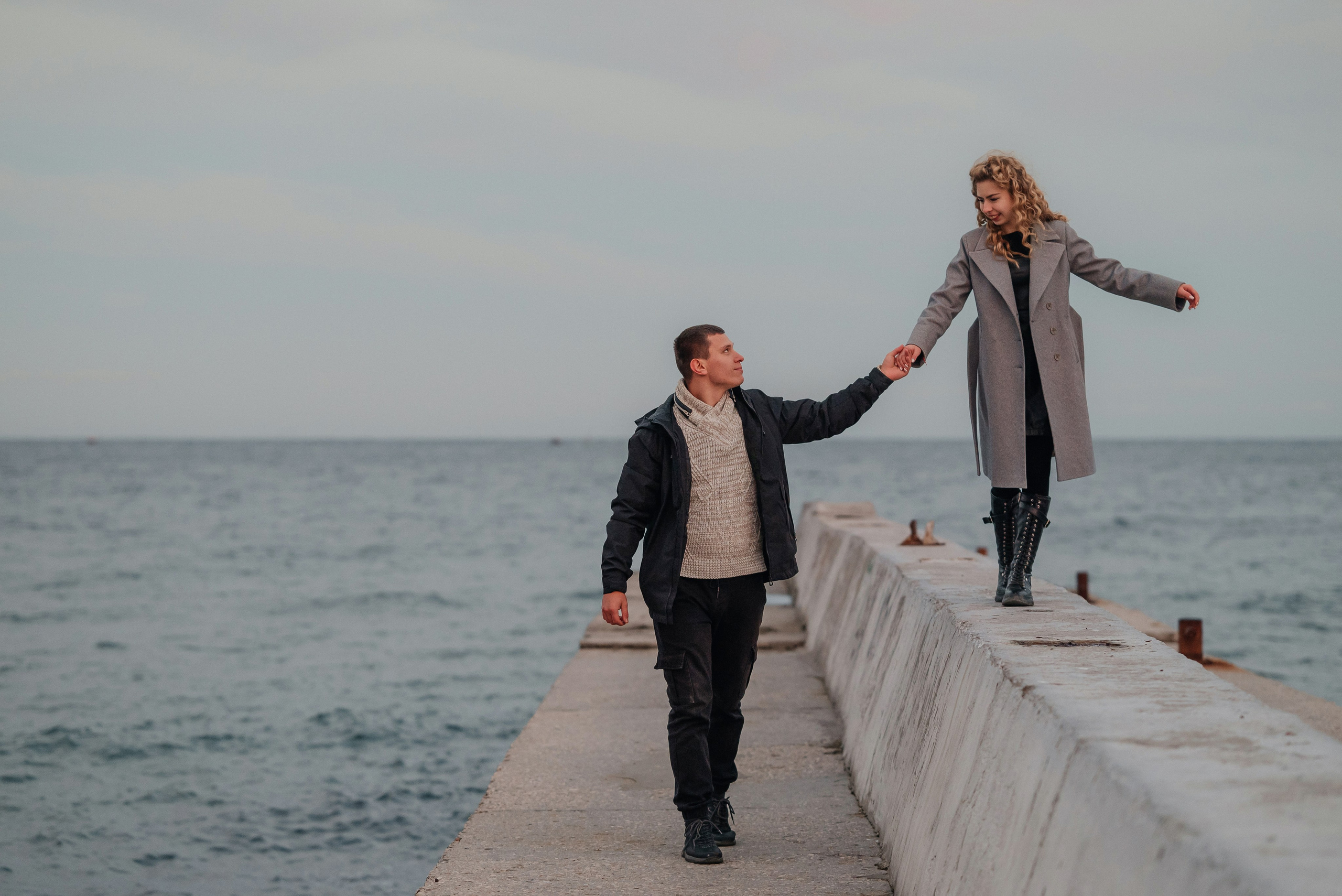 ПРЕДСВАДЕБНАЯ ФОТОСЕССИЯ АРТЁМА И АНГЕЛИНЫ В ФЕОДОСИИ