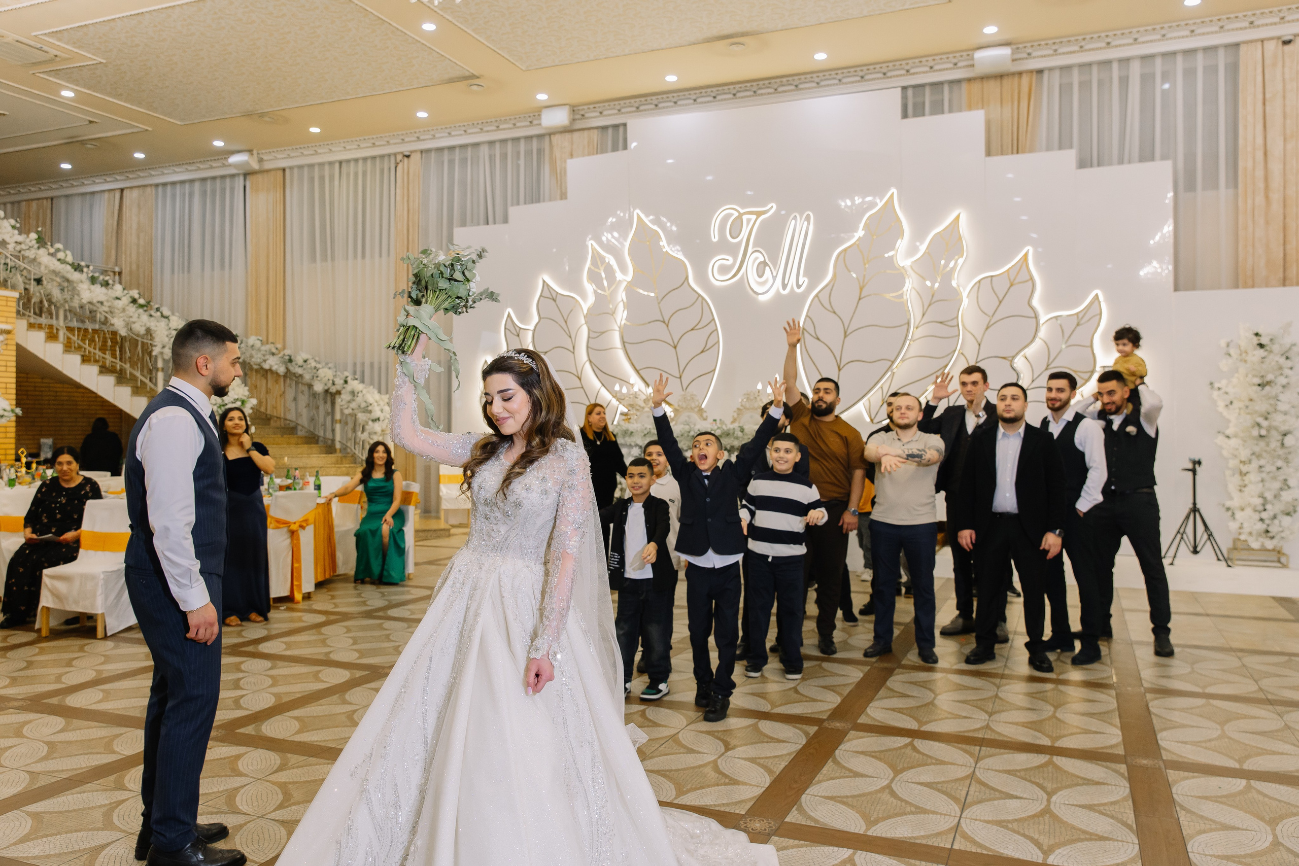 Свадьба Гиви & Маяна. Свадебный фотограф в Новосибирске Лидия Александровна