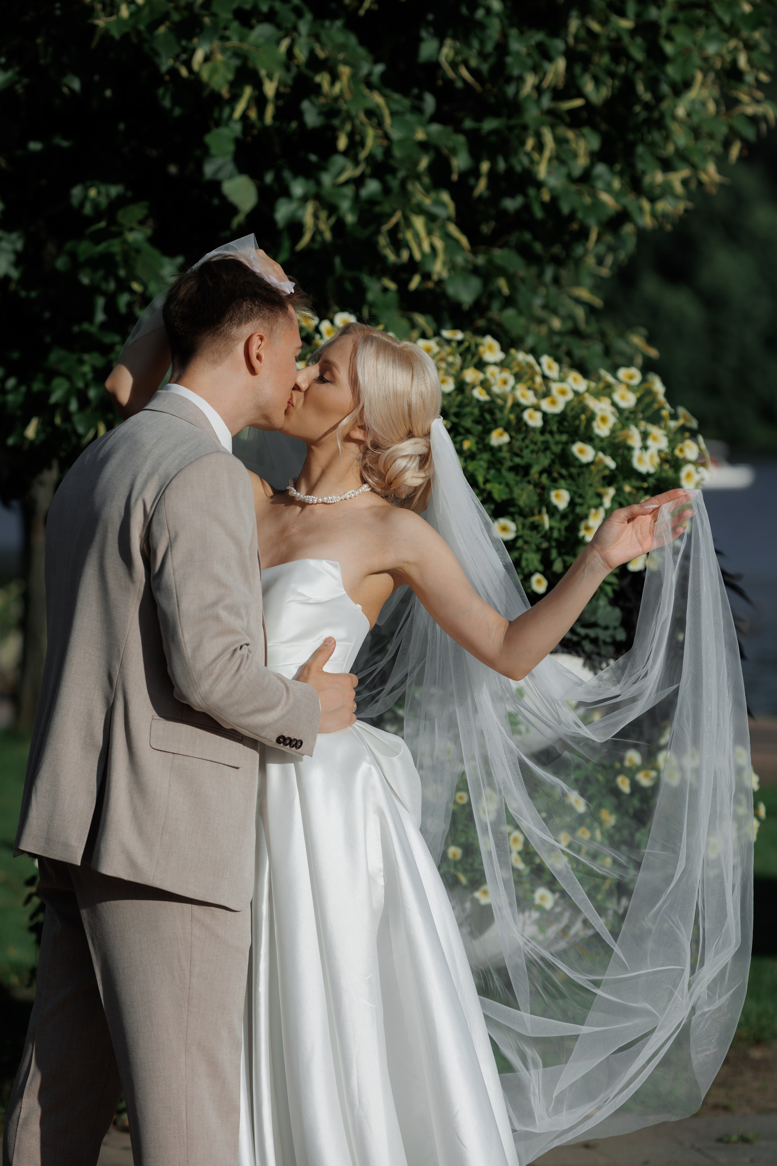 Отель «Милан», Шипиловский ЗАГС, прогулка в парке Царицыно. Свадебный и репортажный фотограф (Москва, Королев и другие)