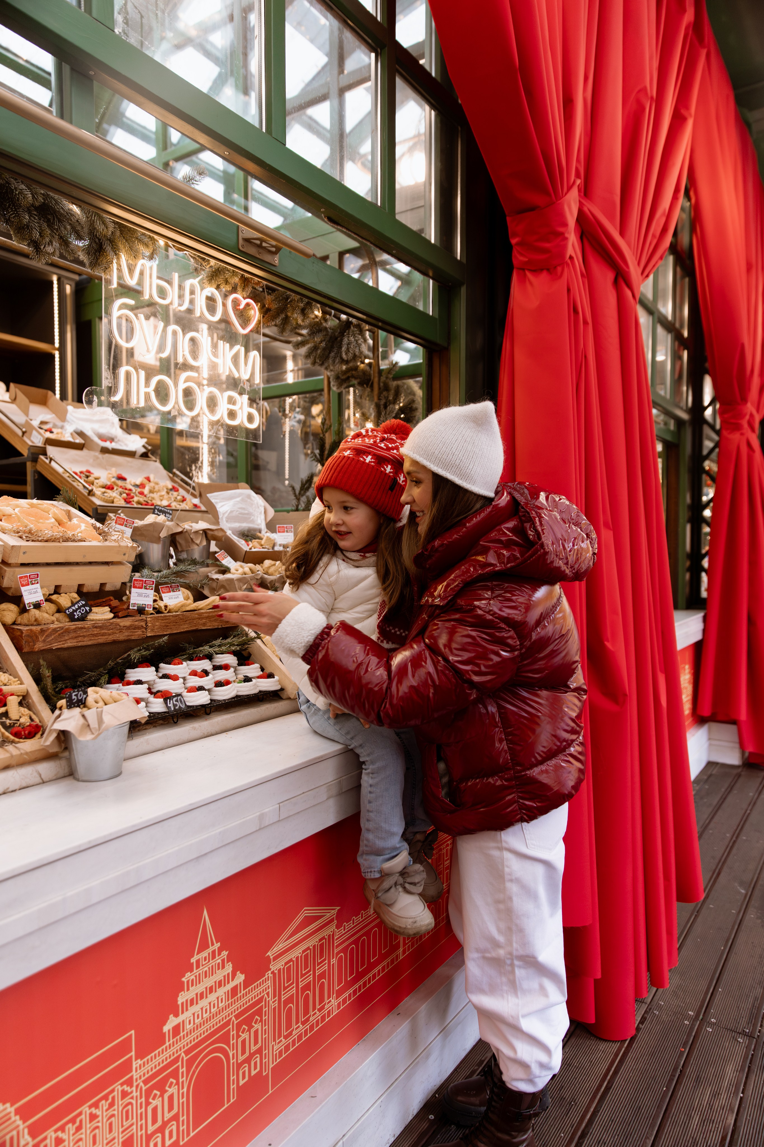 Тверская площадь. Свадебный и семейный фотограф Москва и Московская область