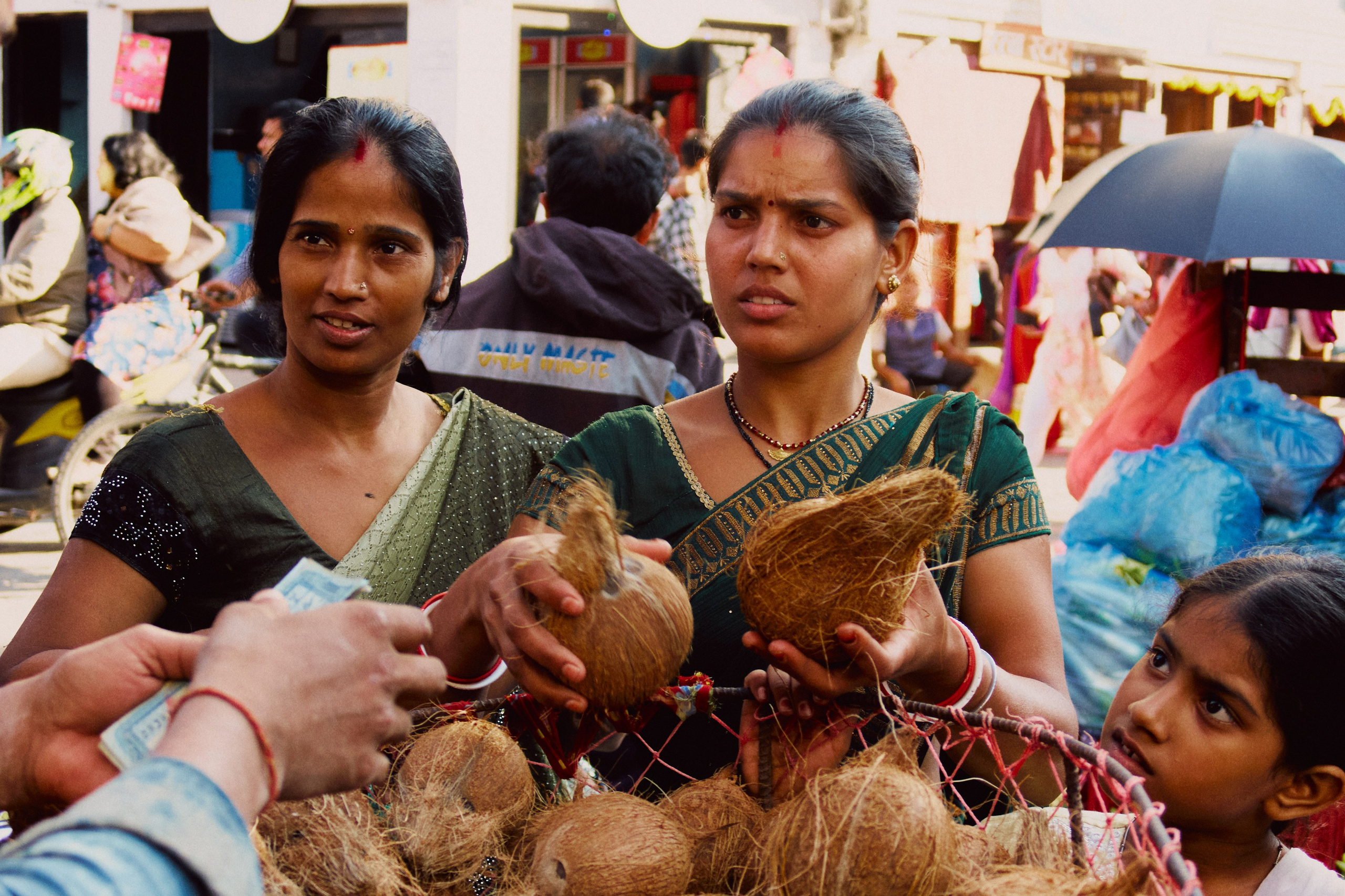 TRAVEL. EVGENYA PERESADOVA