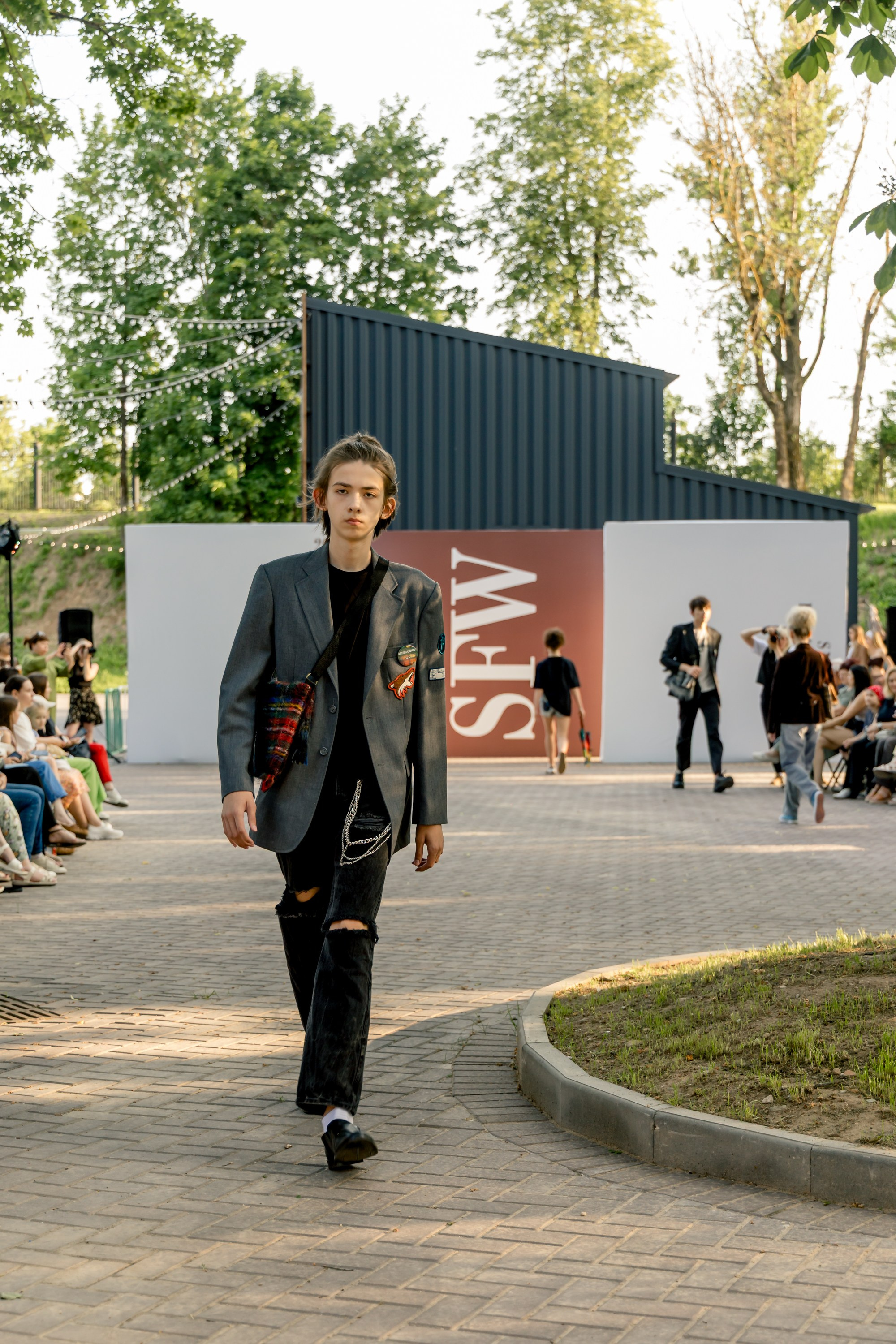 Smolensk Fashion Week 2025_показы_ДЕНЬ 1_ВЕЧЕРНИЙ ПОКАЗ_19:00. Главная