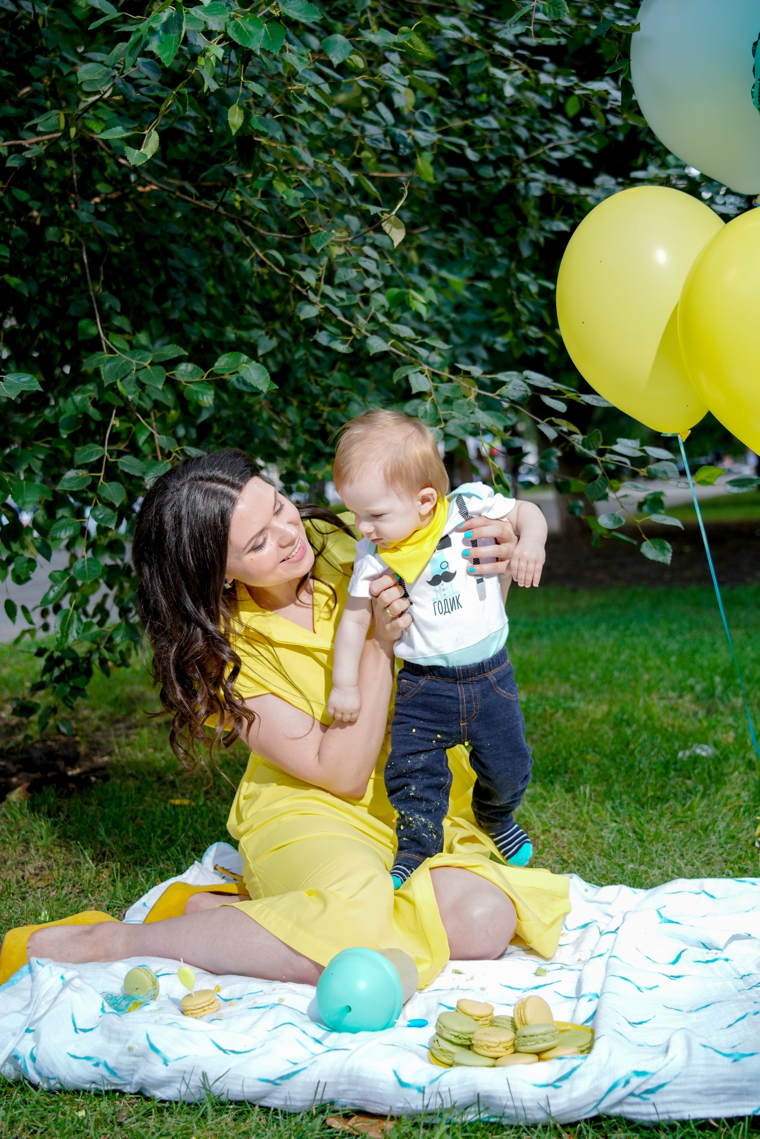 1 год)). Max Matvich and Victoria Basova are professionals in their field