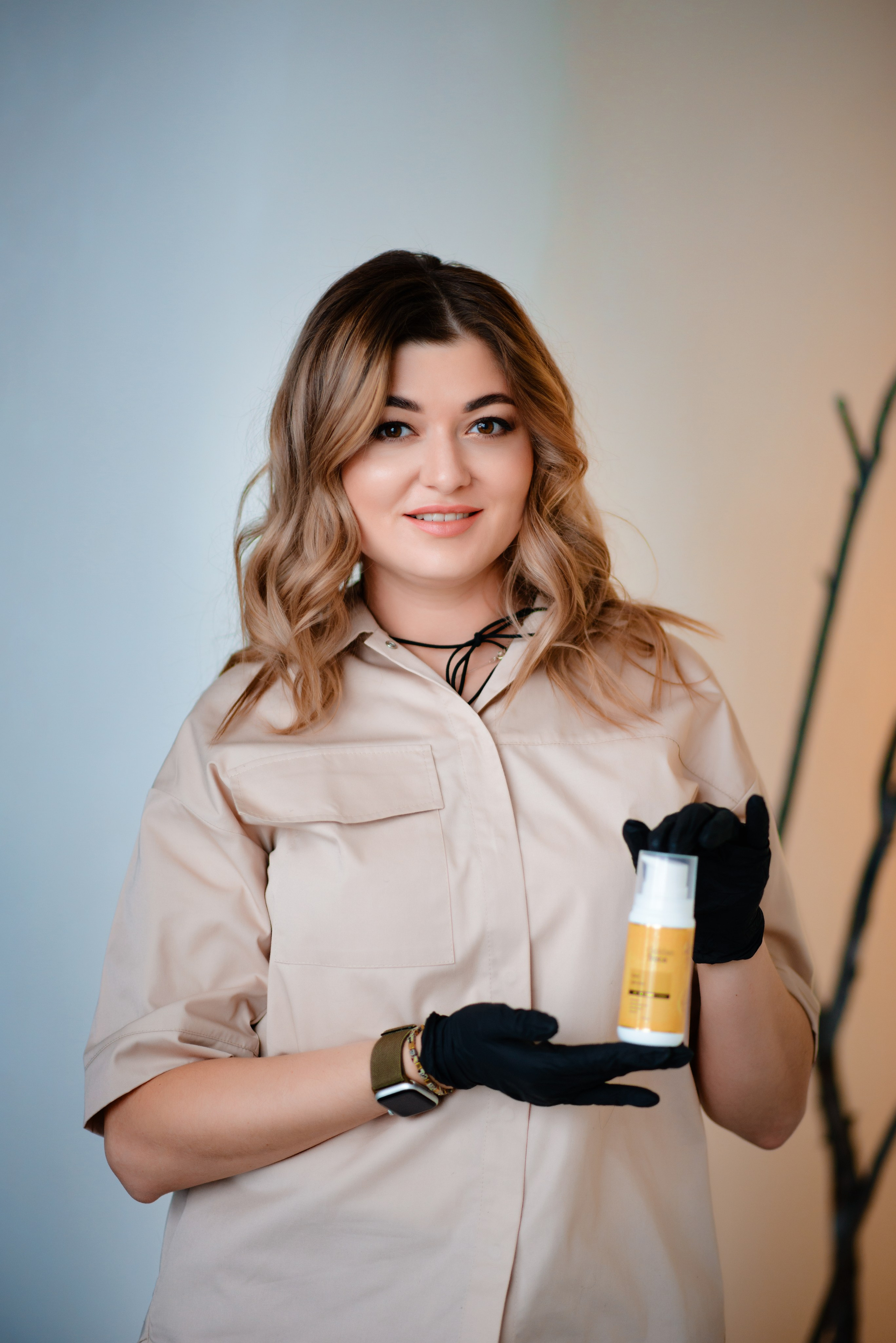 На ногтях. Фотограф Полина Вишневецкая г. Барнаул