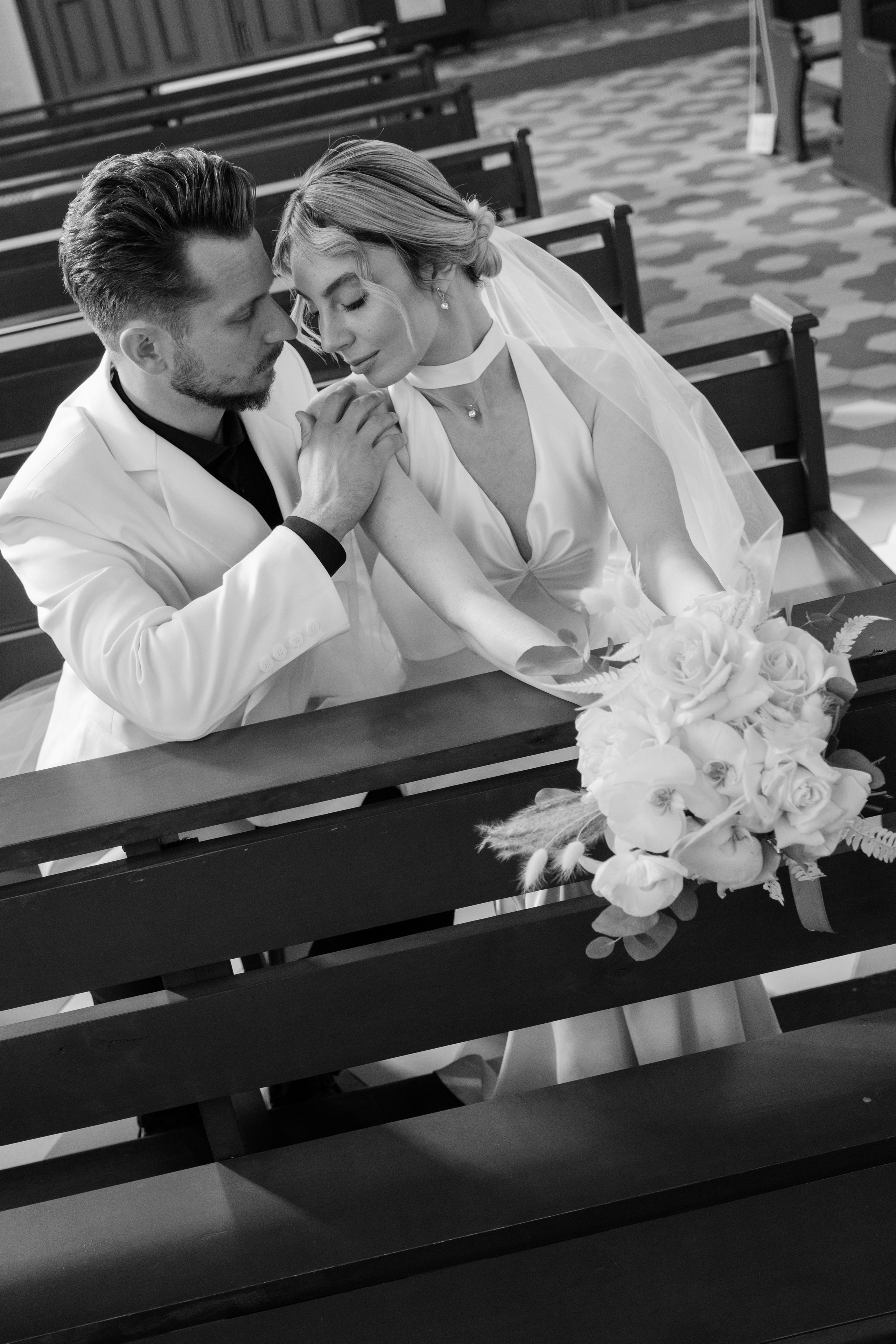 Alexander Alina. Wedding photographer