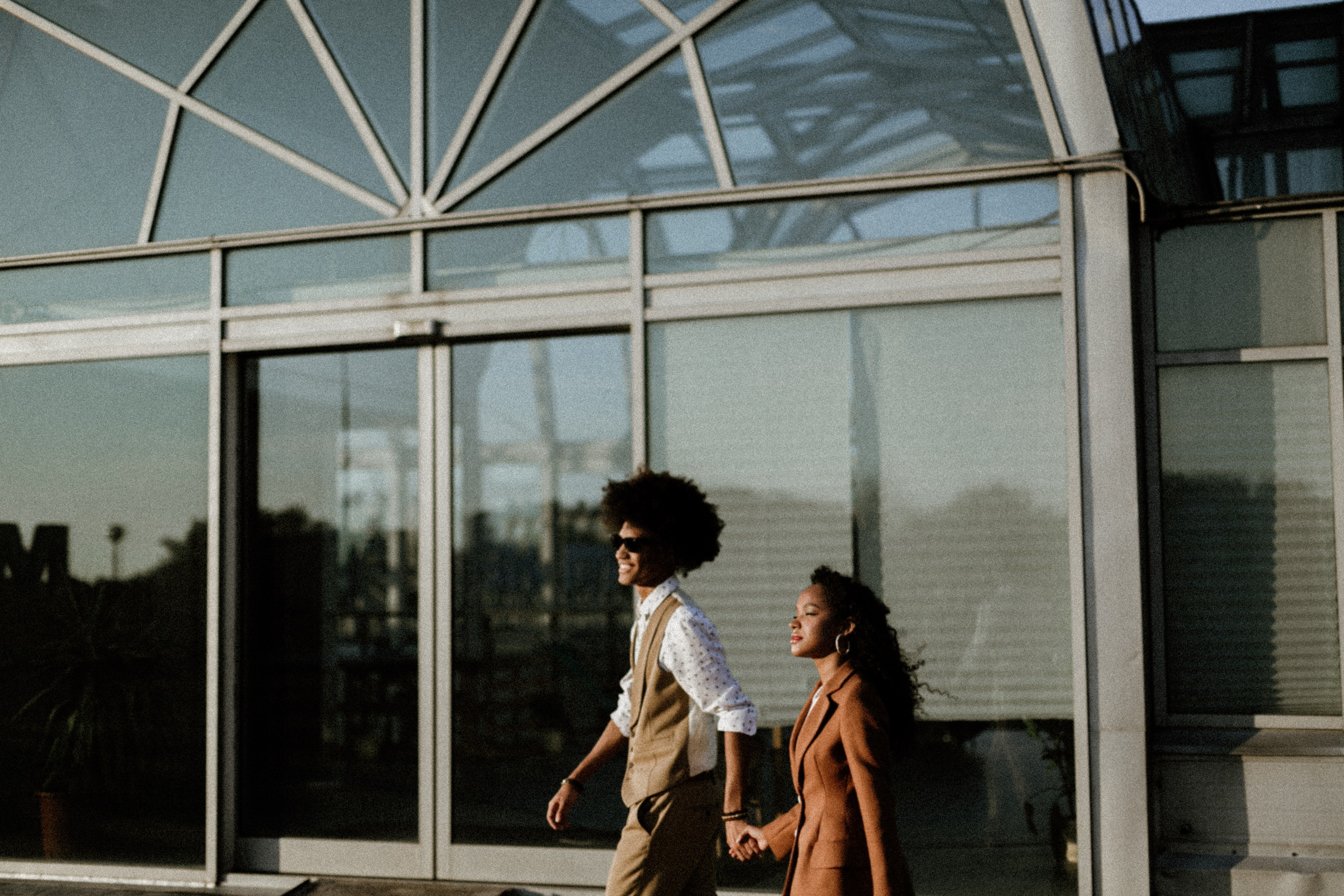 Свадебная прогулка на необычной крыше Санкт-Петербурга. Свадебный и love story фотограф в Санкт-Петербурге (Спб) Natali Iva