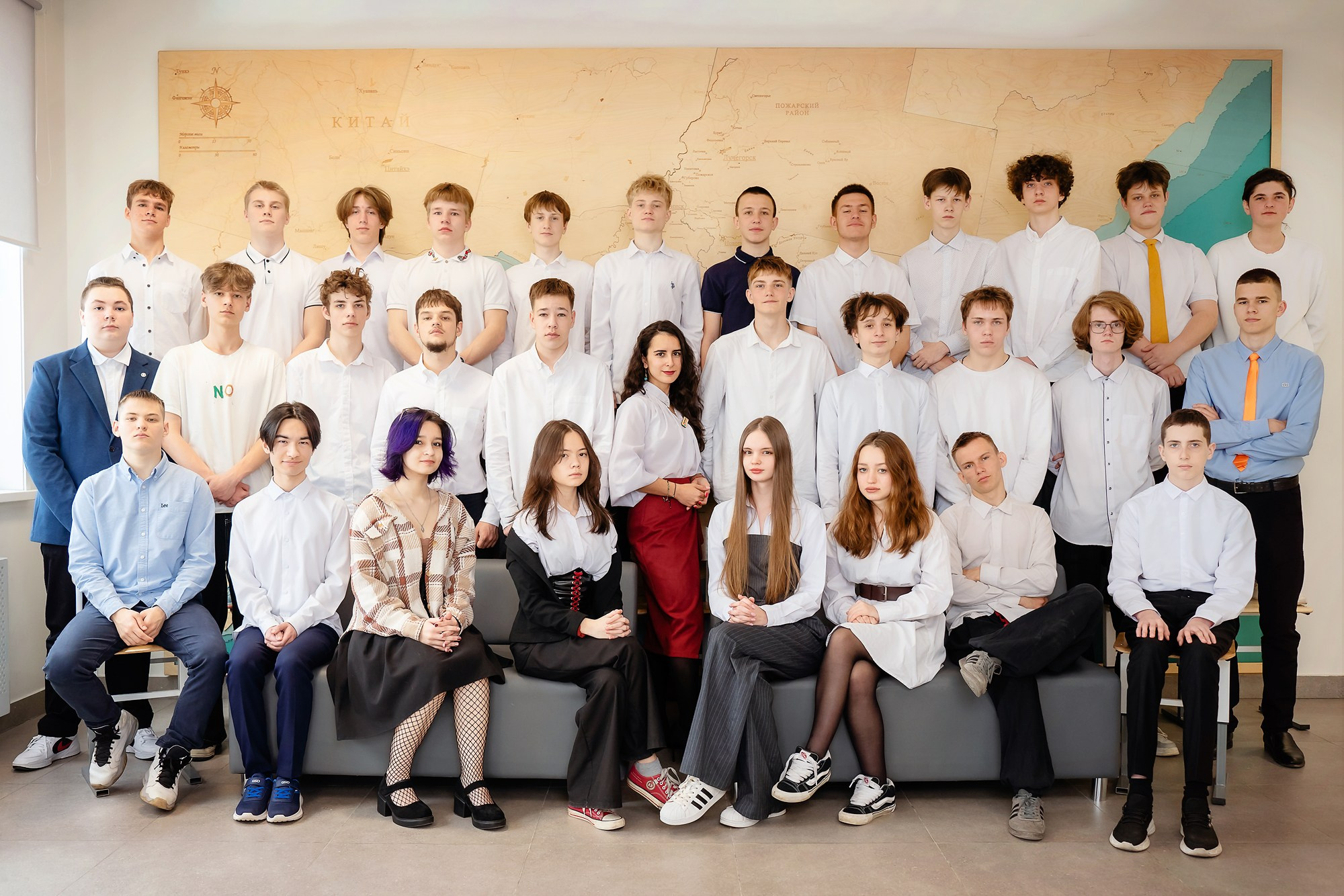 Общее фото / Виньетка Школа. Детский и Школьный фотограф во Владивостоке. Выпускные альбомы