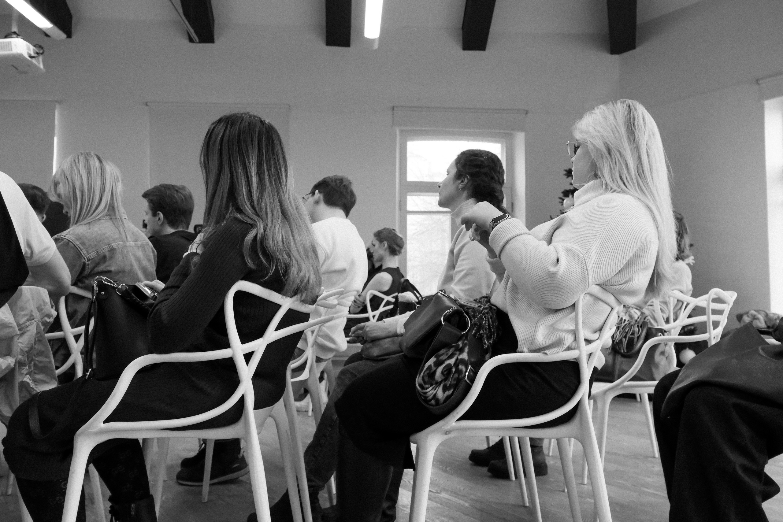 Прогулка с архитектором на диване: жилой комплекс «Садовые кварталы». Михаил Мулач | Архитектурный фотограф