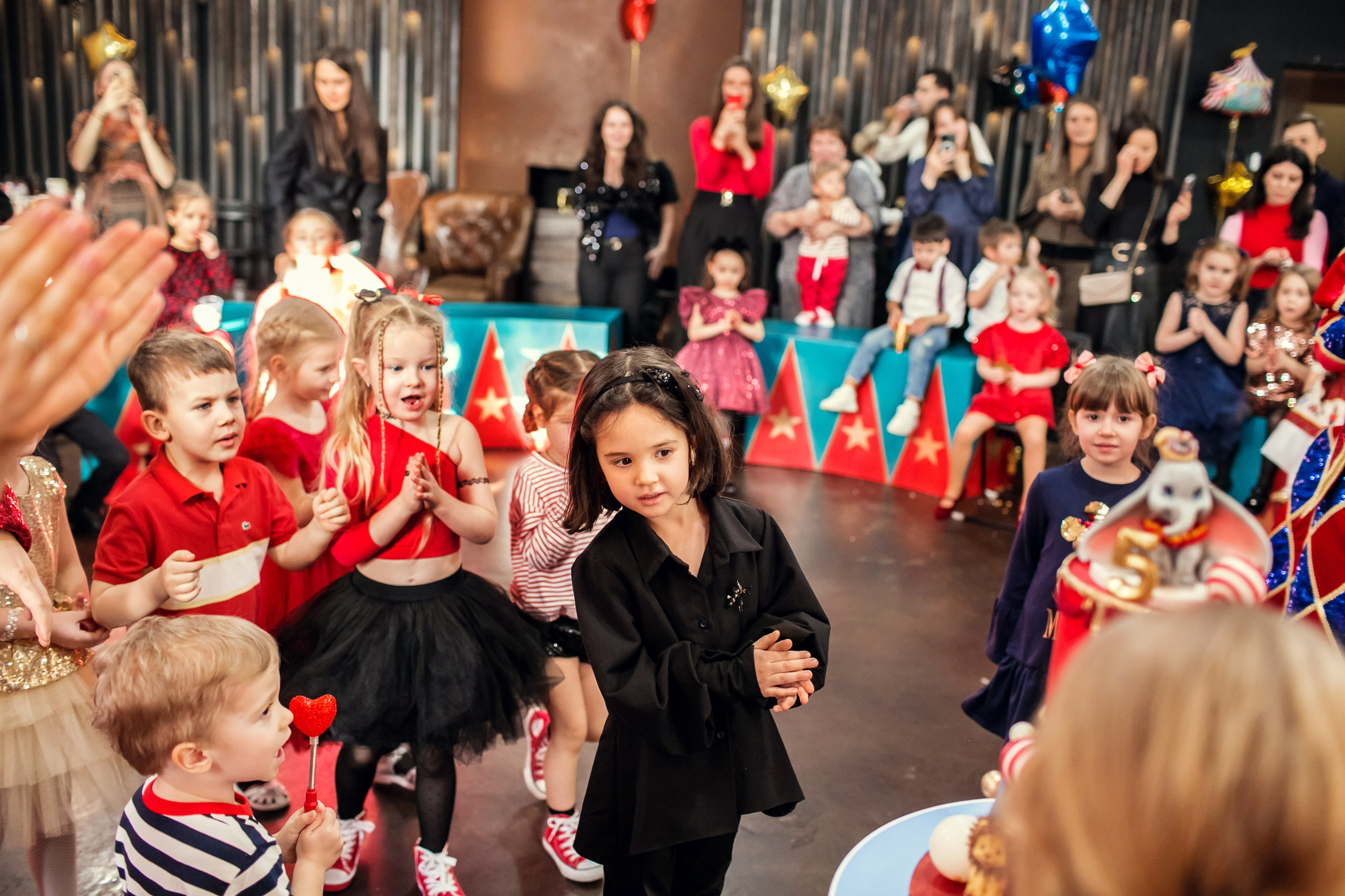 Насте 5 лет. Детский и семейный фотограф в Москве Анна Ипатьева