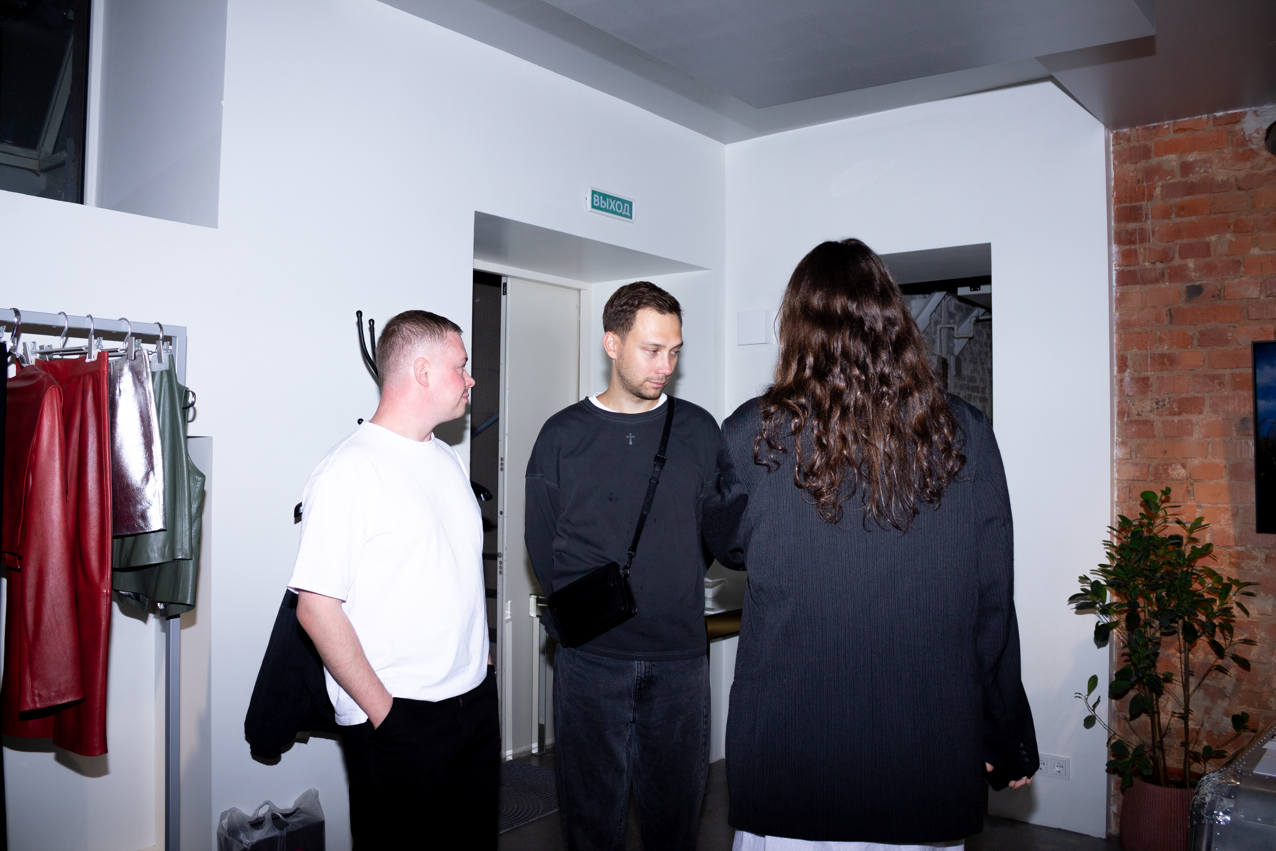 Вернисаж Таро Анонс & Make Me Happy. Крылов Кирилл Фотограф Москва