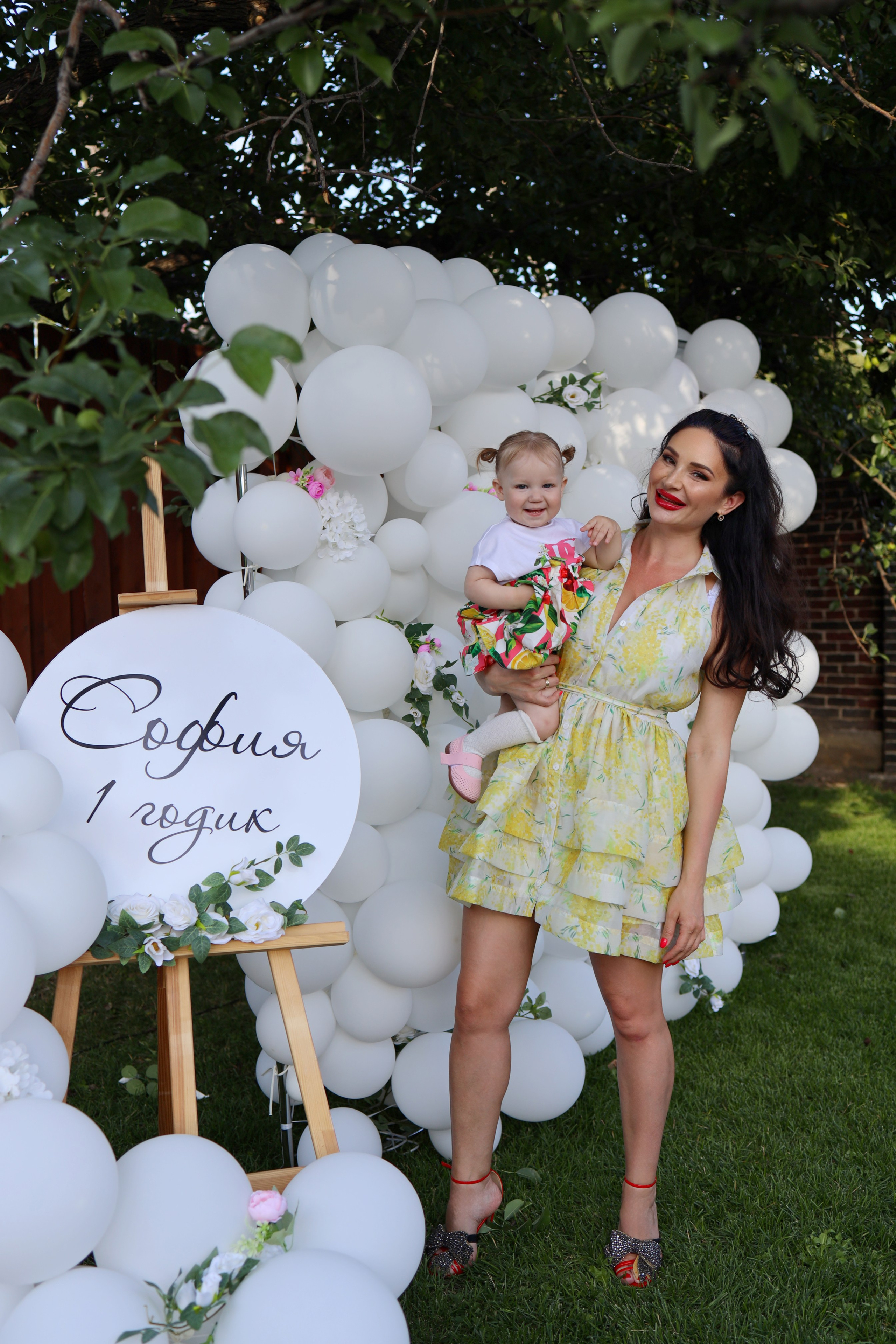 София 1 годик. Контент фотограф Волгоград