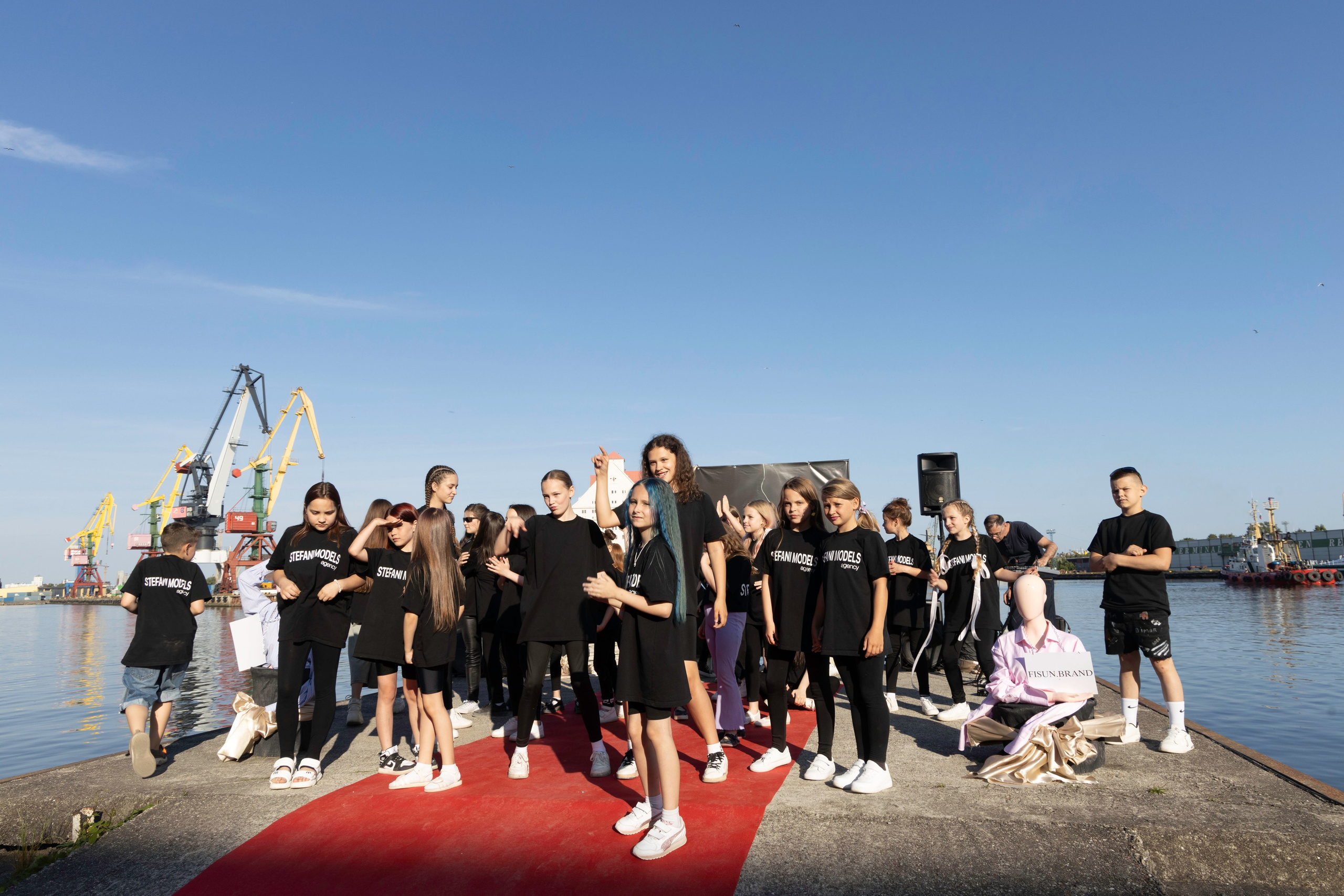 Открытие «FISUN | MIRAM Brand». Olya Posnimay