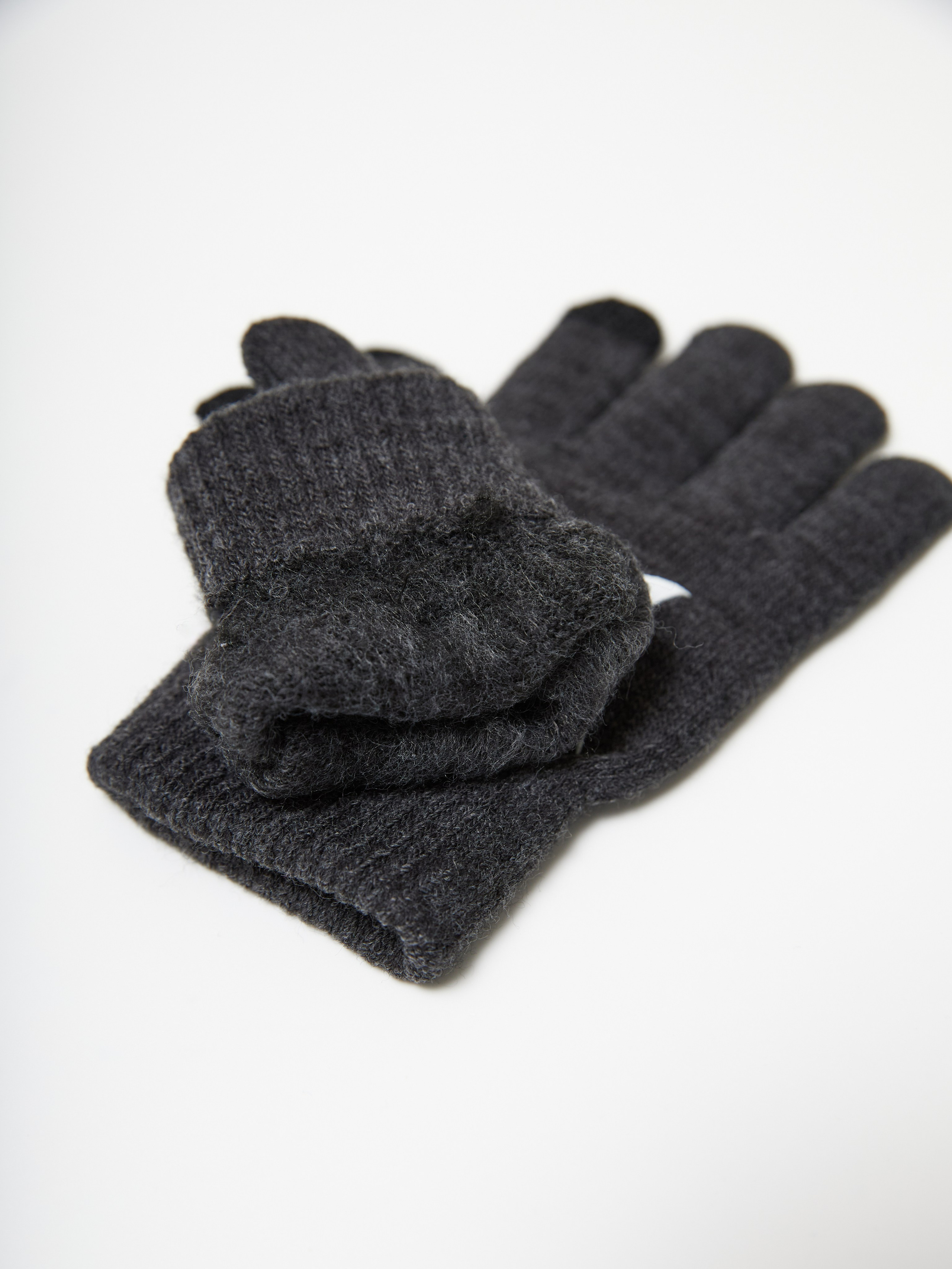 Перчатки. Фотограф