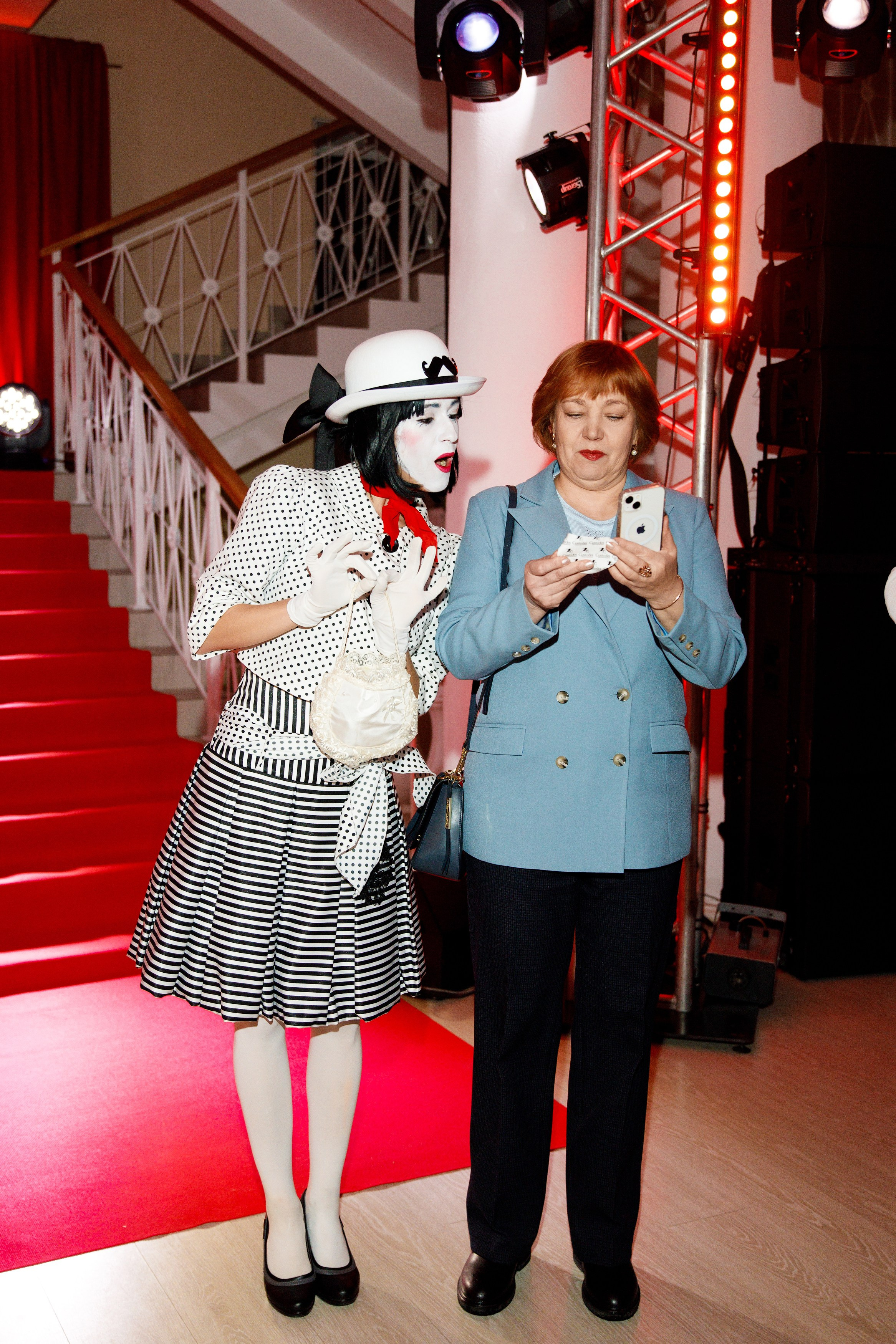 Награждение победителя конкурса «Учитель Года» г. Горнозаводск. Фотограф Дмитрий Молчанов | Фотограф Пермь | Фотограф