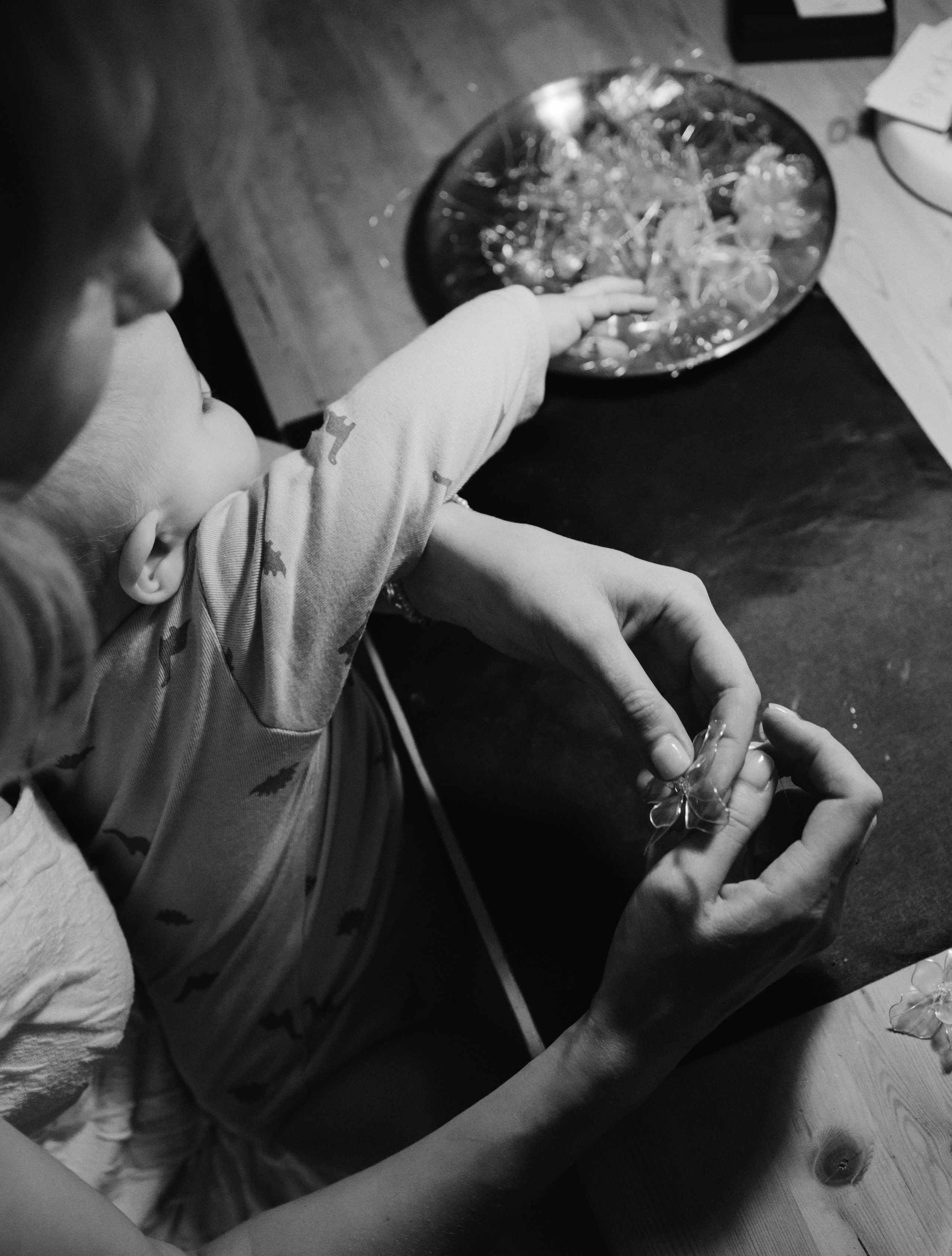 Таня успешно совмещает роль создателя эстетичных украшений, жены и мамы сыночка. Фотограф беременности и новорождённых в Набережных Челнах