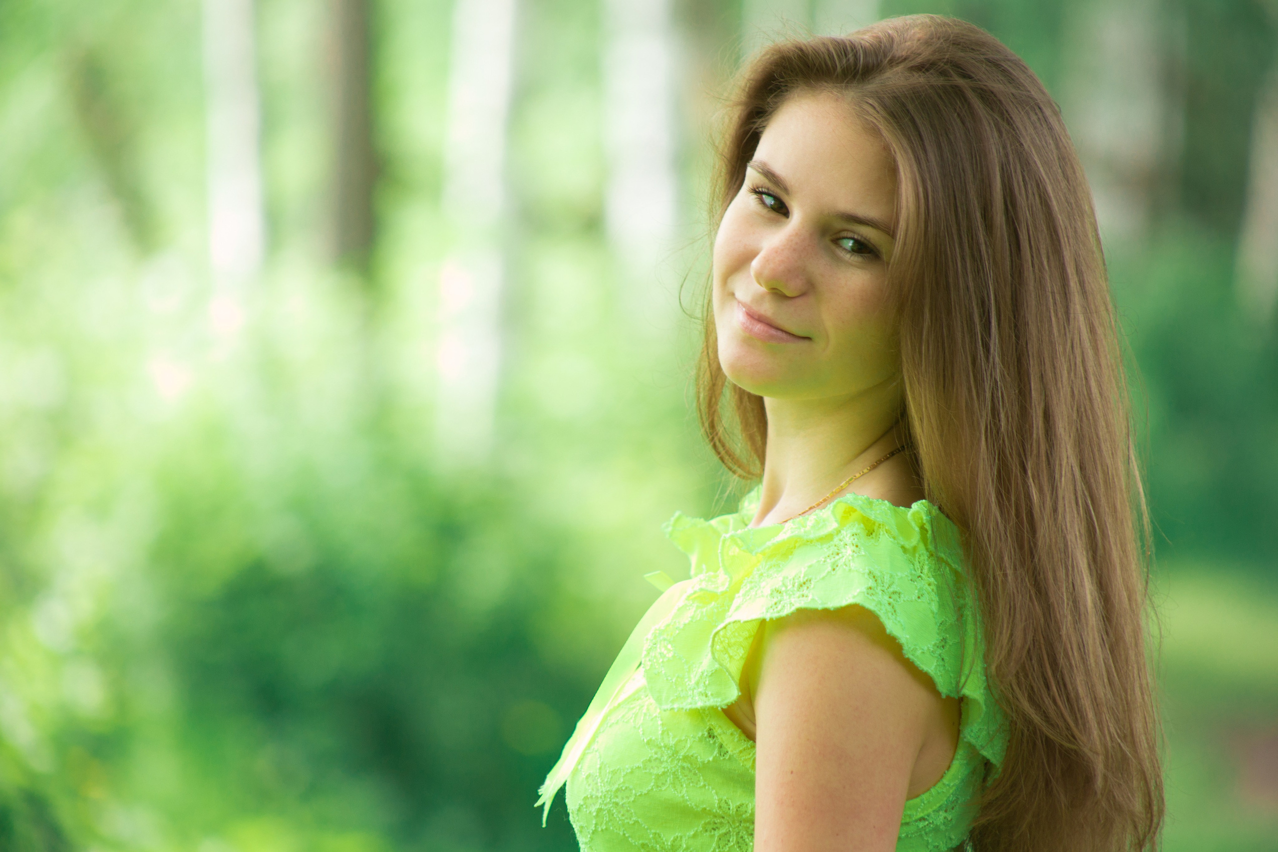 Катя. Летний портрет. Фотограф Пермь. Фотосессия в фотостудии Перми и на свежем воздухе