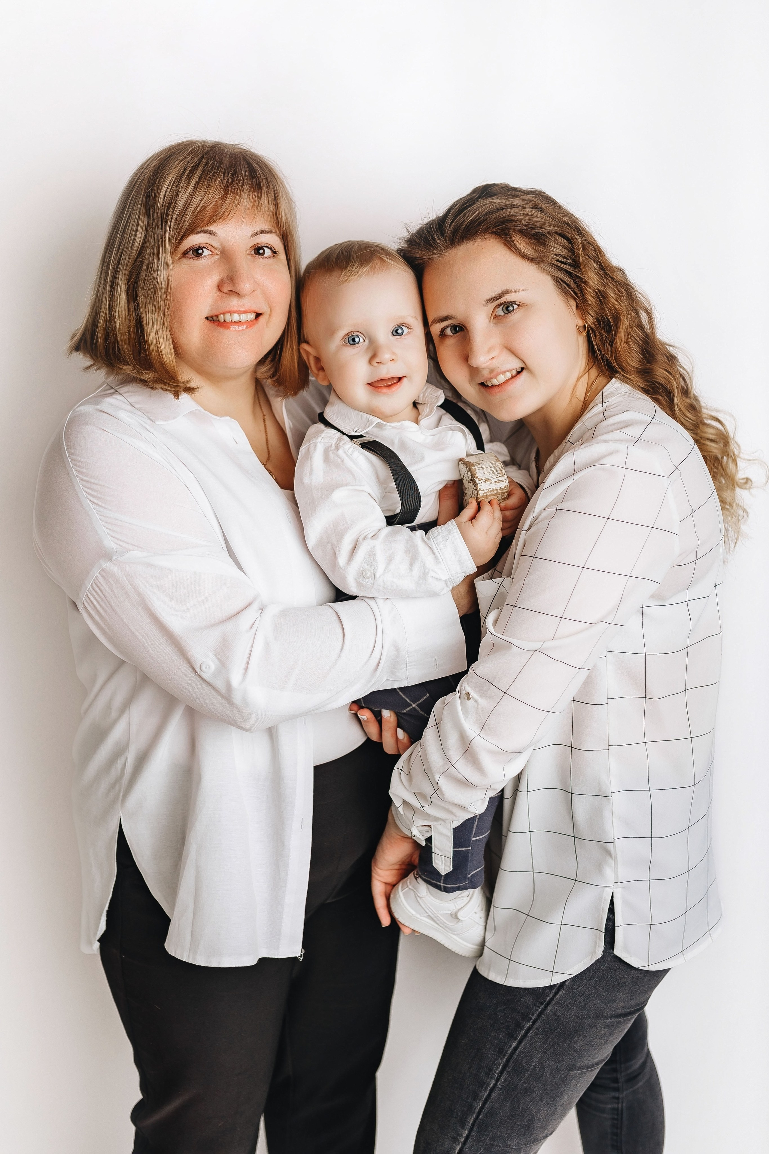 Семейные фото на годиках. Фотограф новорожденных Серпухов, Протвино, Москва I Марина Бурмистрова