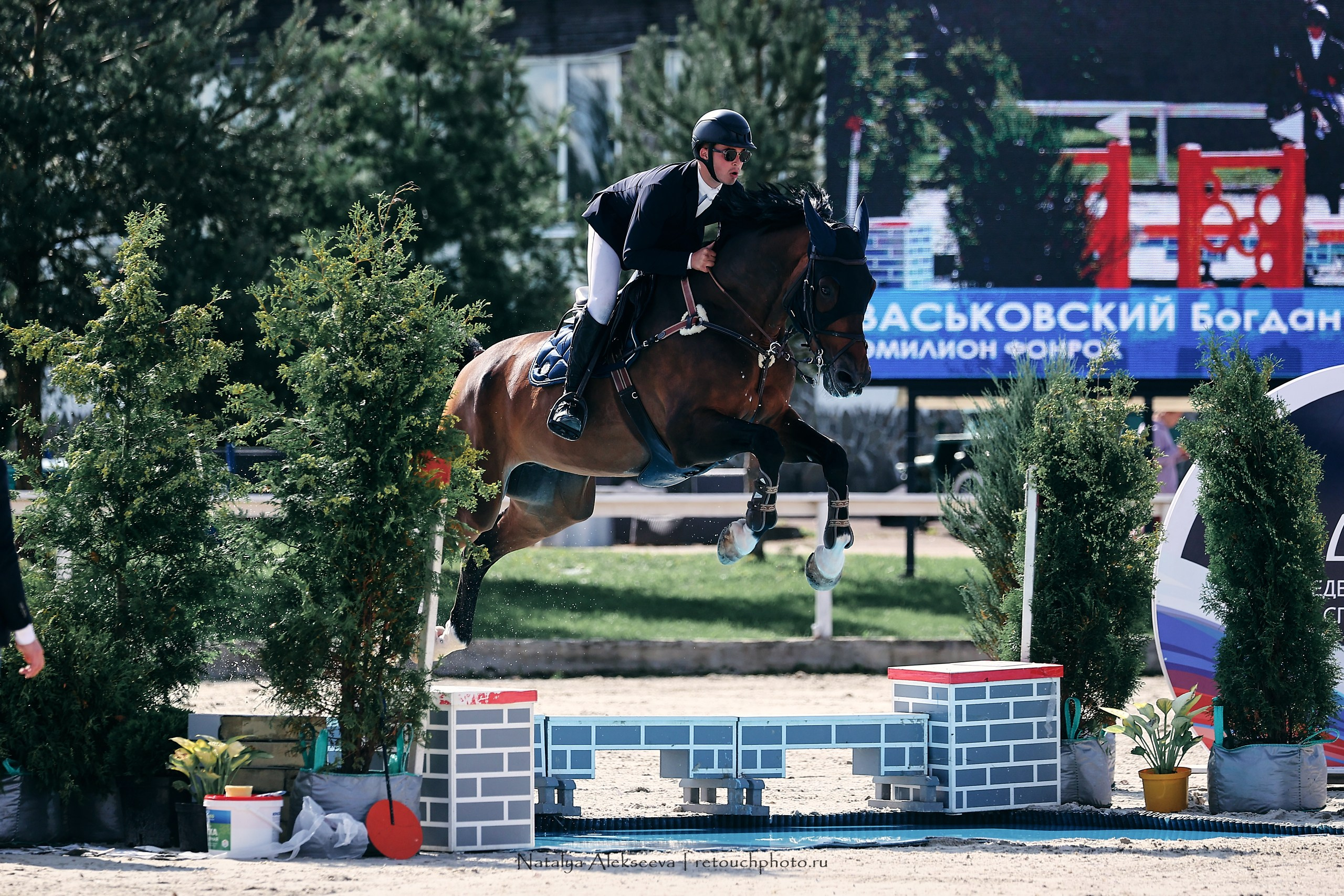 Лично-Командное Первенство России по конкуру, КСК Конаковские конюшни | 08'2023. Репортажный фотограф и ретушер в Москве Наталья Алексеева