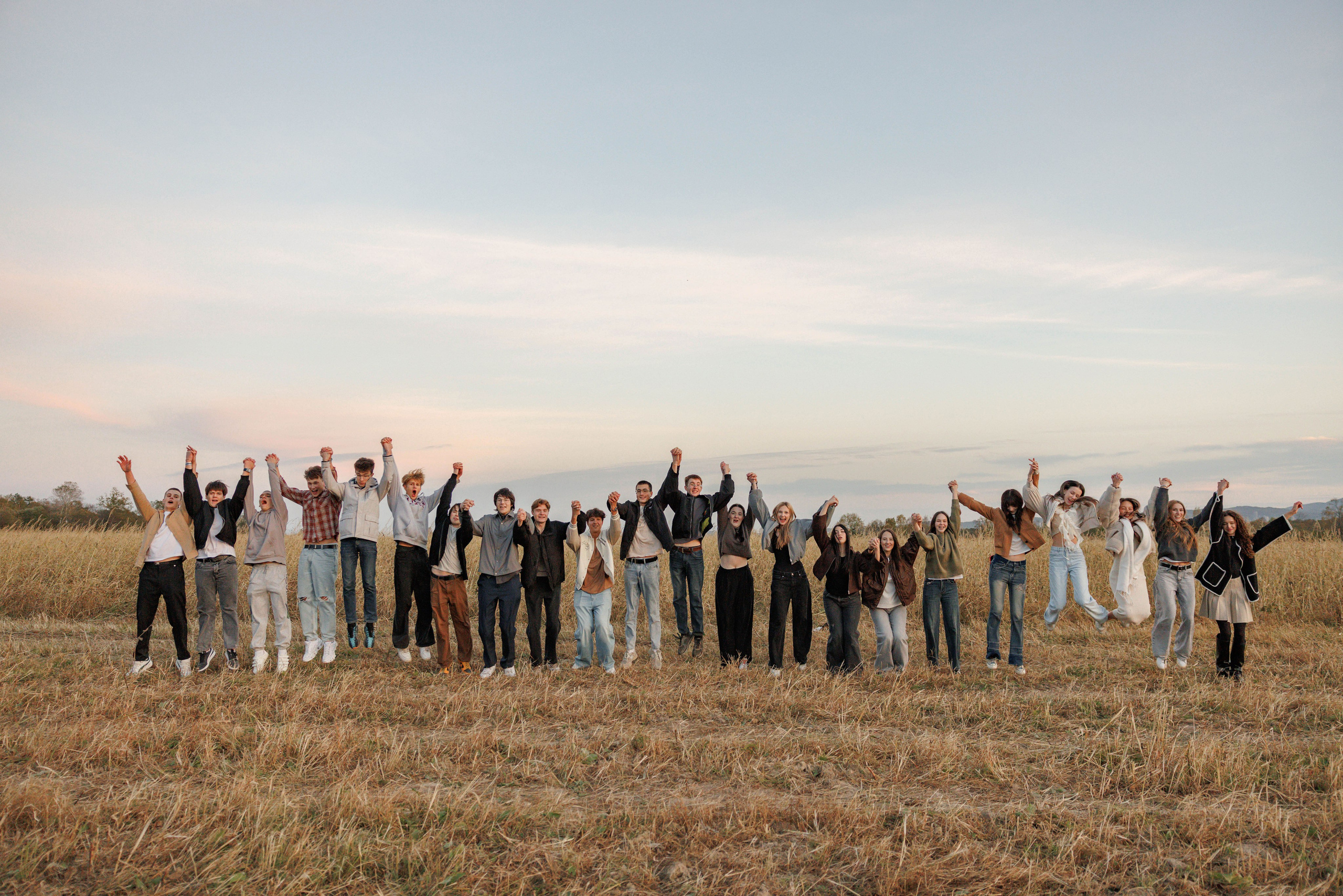 Осень 11 класс (съемка в поле). Photoalbum-vl.ru