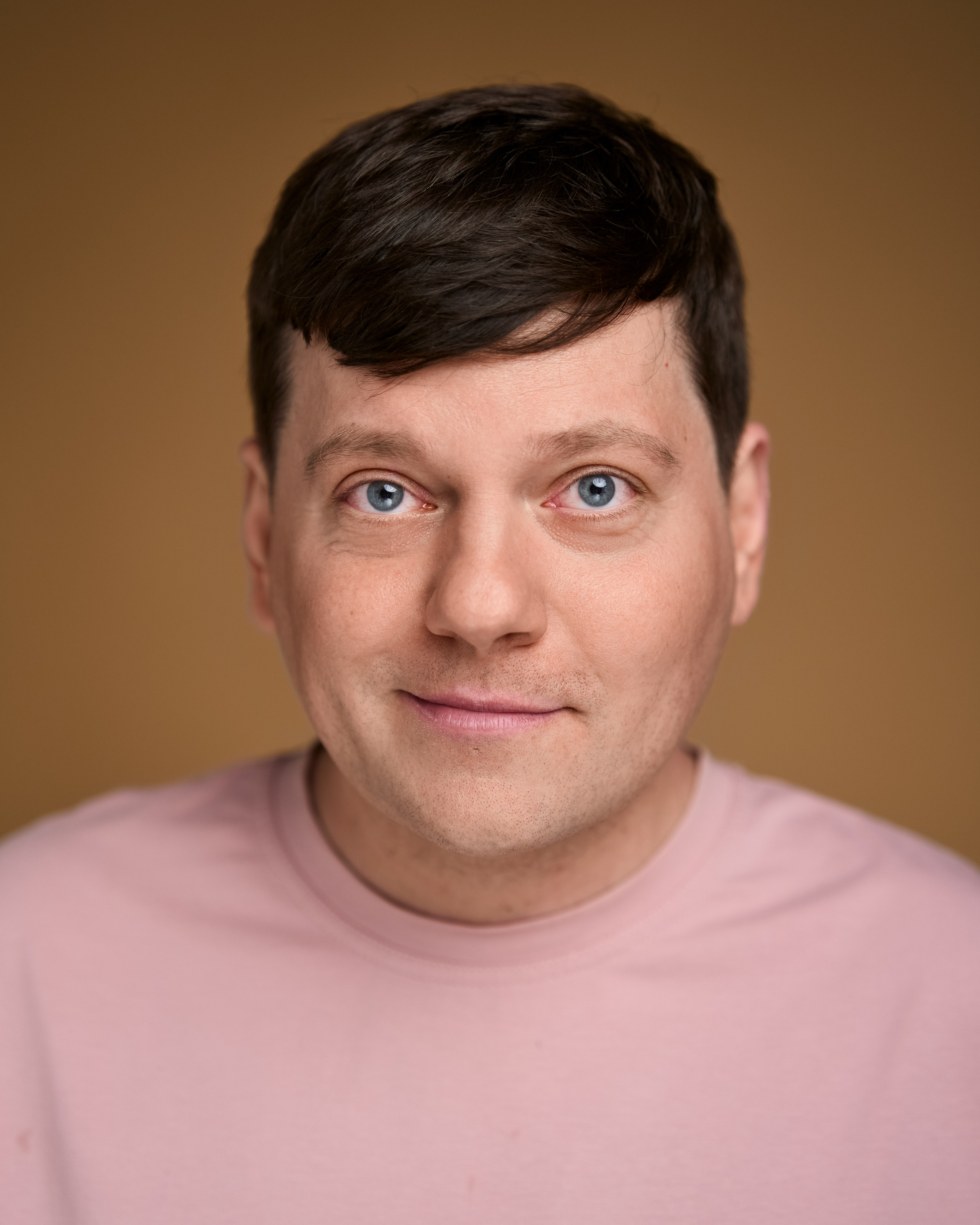 Актерское портфолио на цветных фонах