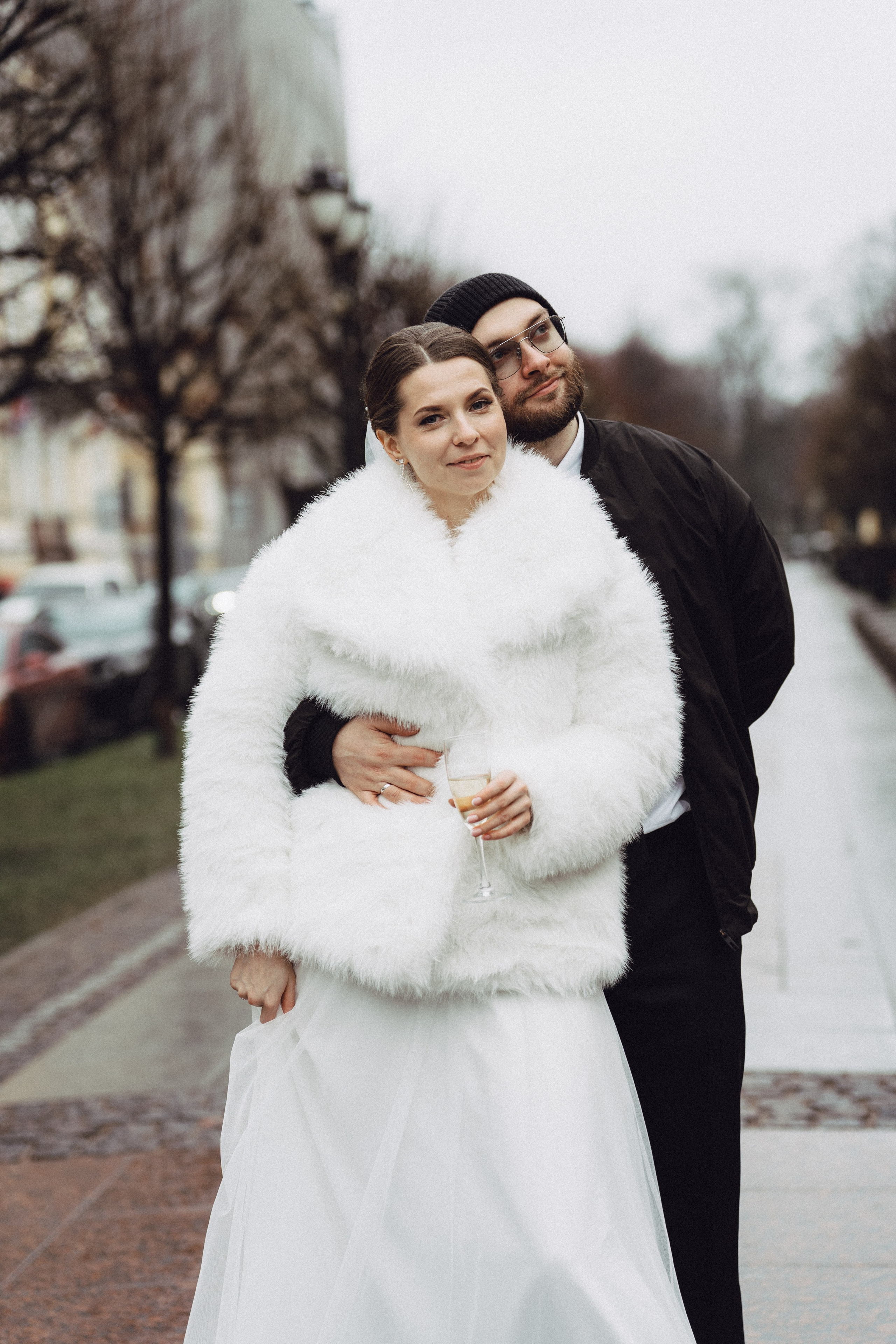 СВАДЕБНАЯ СЬЕМКА ВО ВТОРОМ ДВОРЦЕ (ДЕКАБРЬ) ТАКЖЕ СЬЕМКА В СТУДИИ НА ЧЕРНЫШЕВСКОЙ. Профессиональный фотограф, Санкт-Петербург — Виктория Богомолова