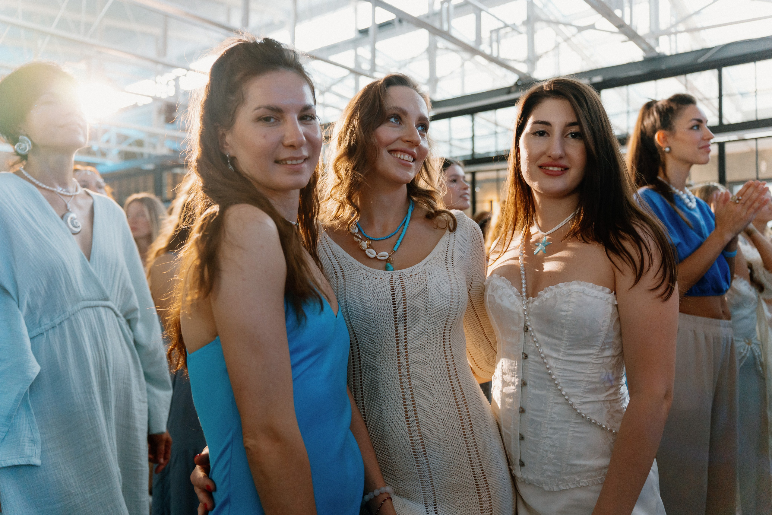 Festival Umerotvorine By Pramika. Я занимаюсь событийной, свадебной, товарной, студийной… фотографией