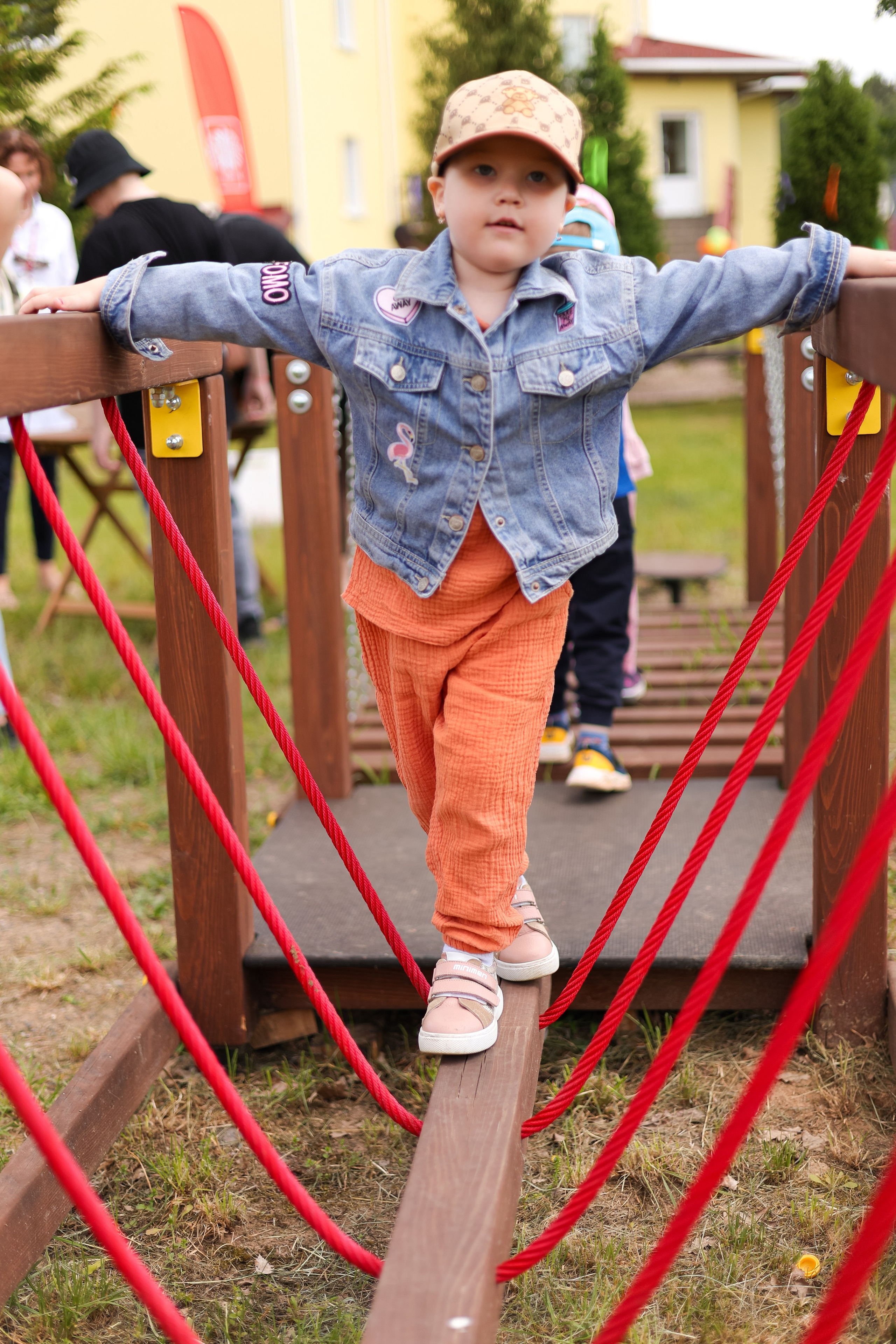 Благотворительный проект в Caritas. Свадебный фотограф Беларусь Ольга Козыренко