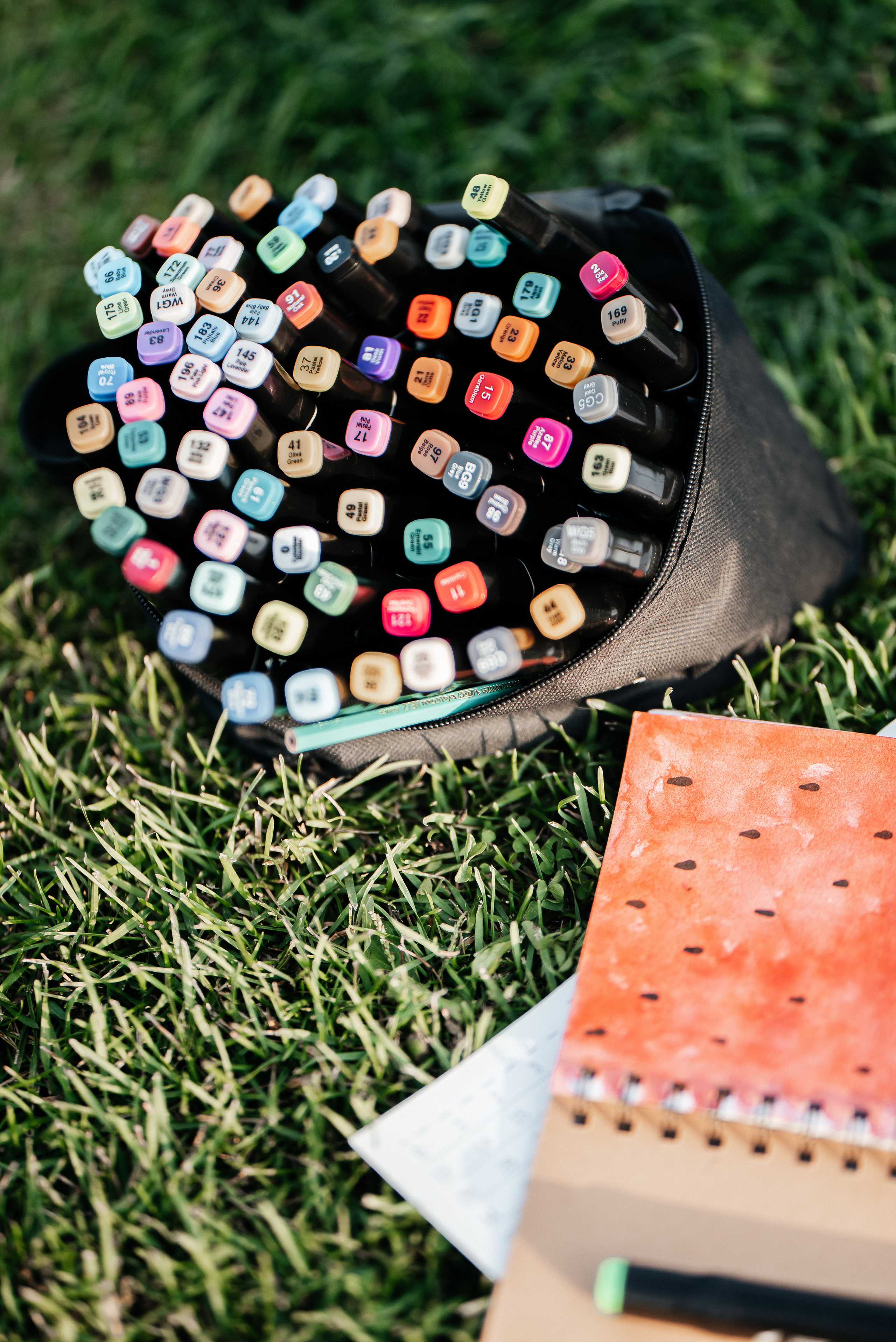 Городская прогулка Жени. Семейный и детский фотограф в Туле