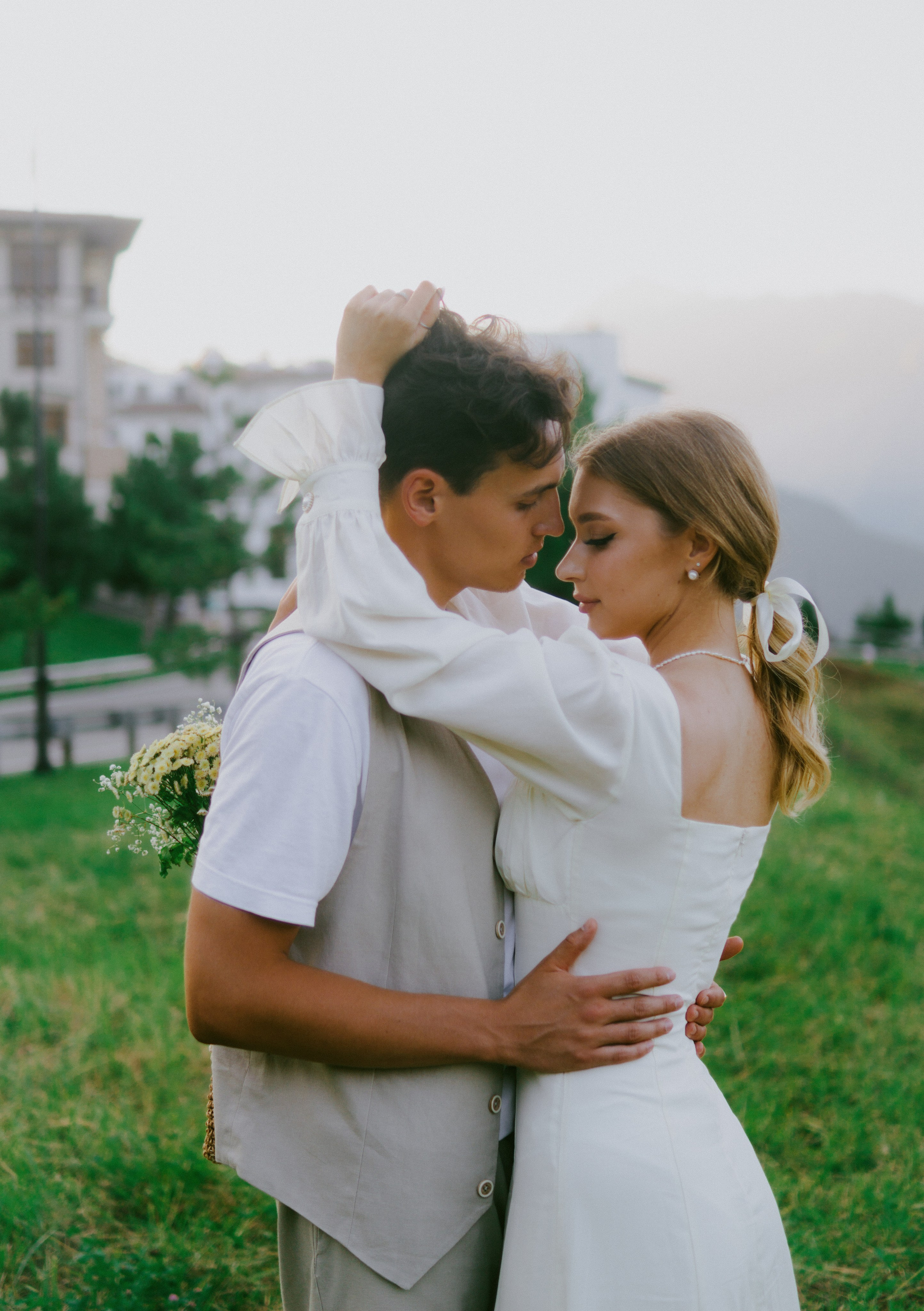 Солнечная прогулка в горах. Главная