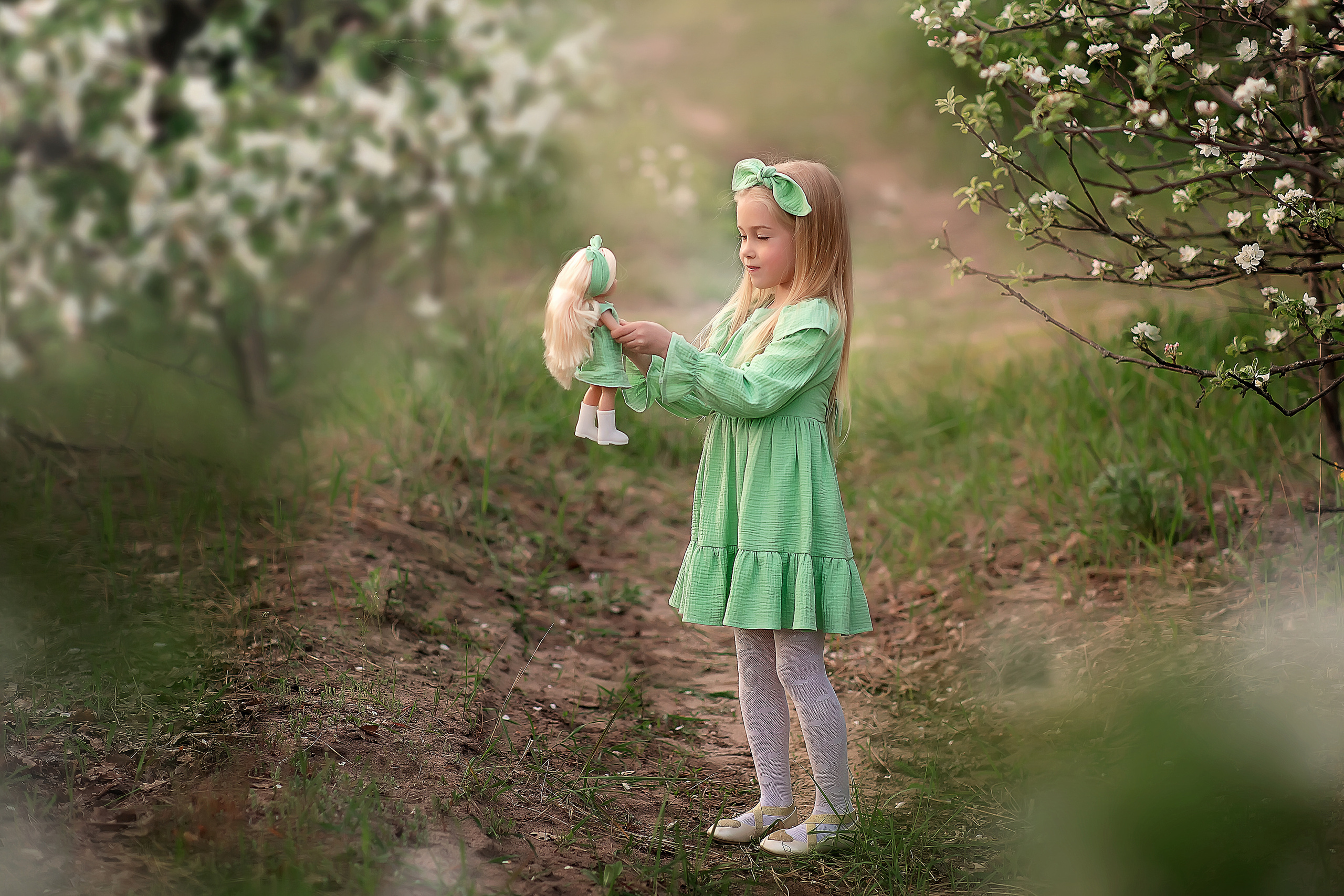 Дианочка яблоневые сады. Фотограф на крещение и венчание