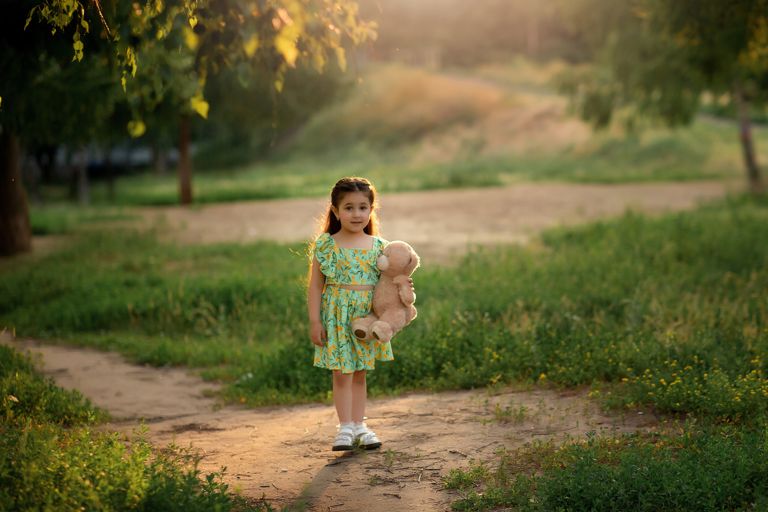 Летняя прогулка в парке. Фотограф на крещение и венчание