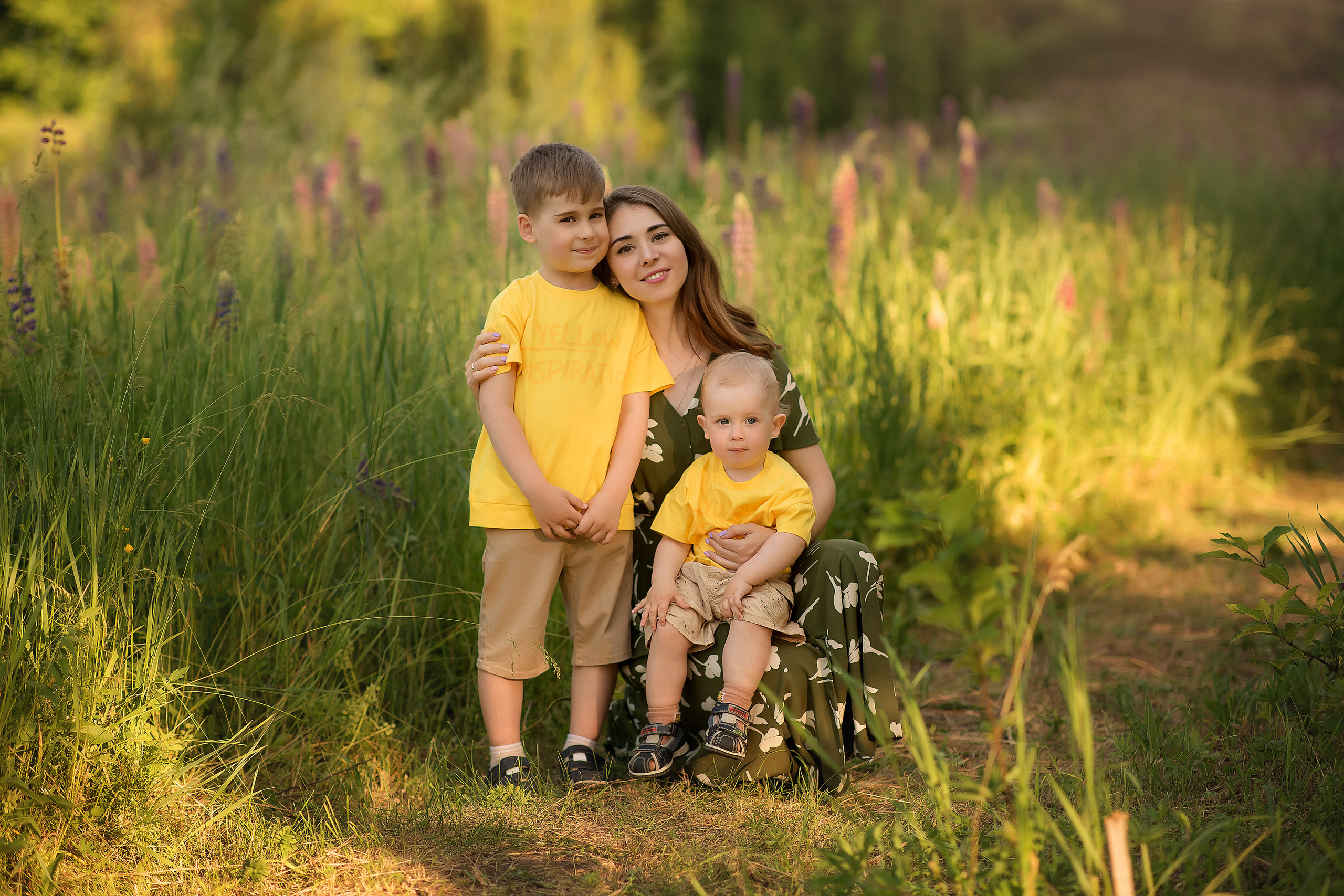 Люпины семейная съемка. Фотограф на крещение и венчание