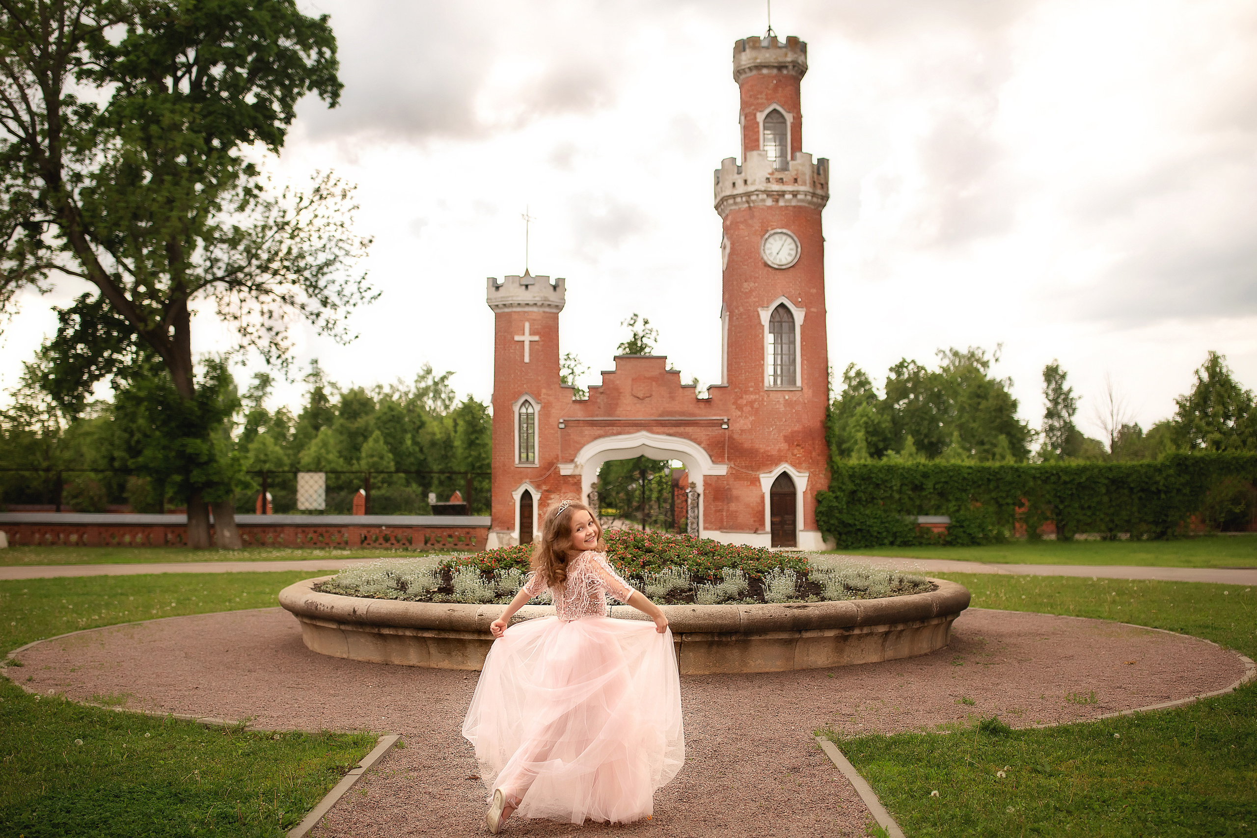 Карина Ольденбургский дворец. Фотограф на крещение и венчание