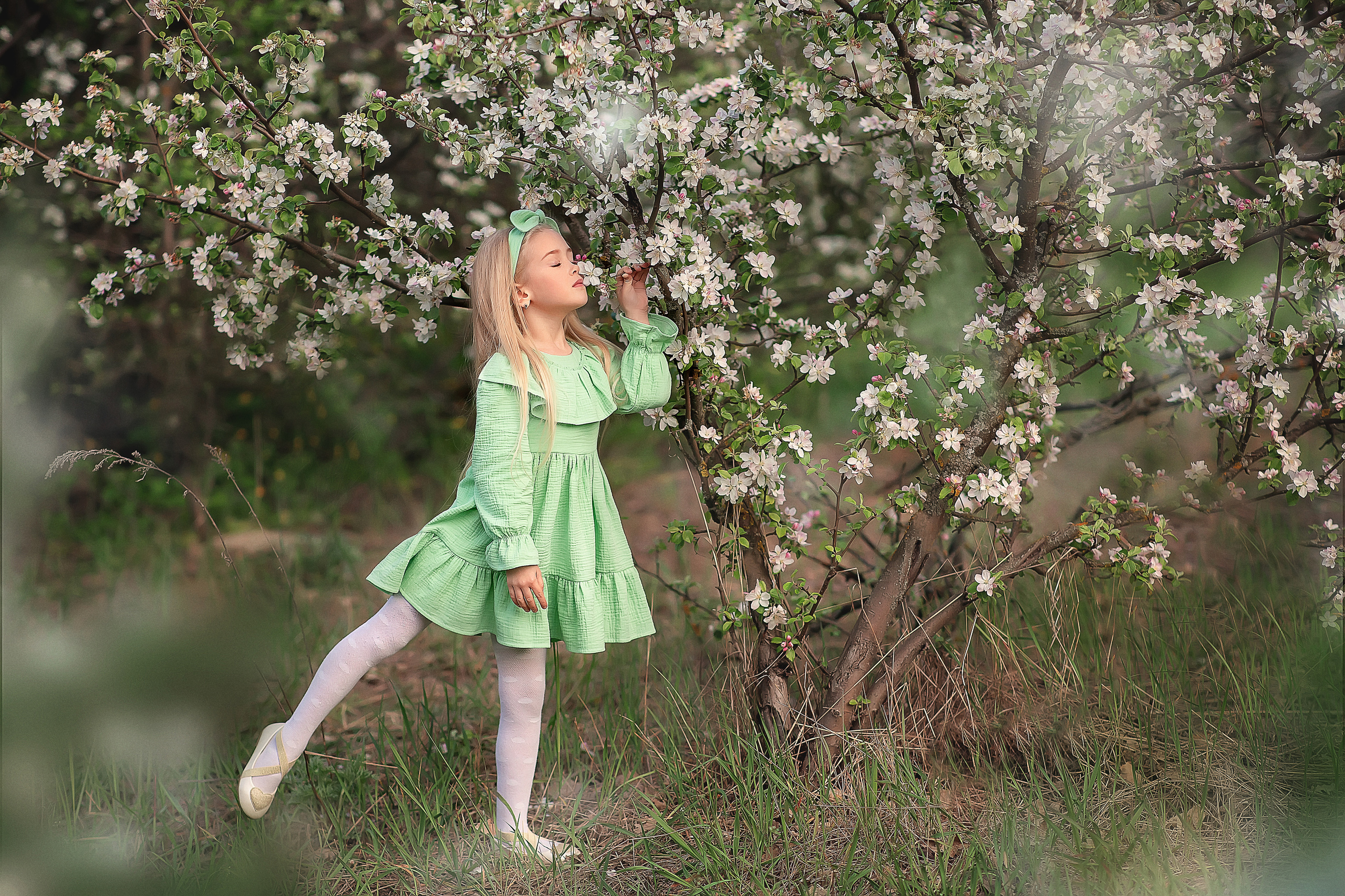 Дианочка яблоневые сады. Фотограф на крещение и венчание