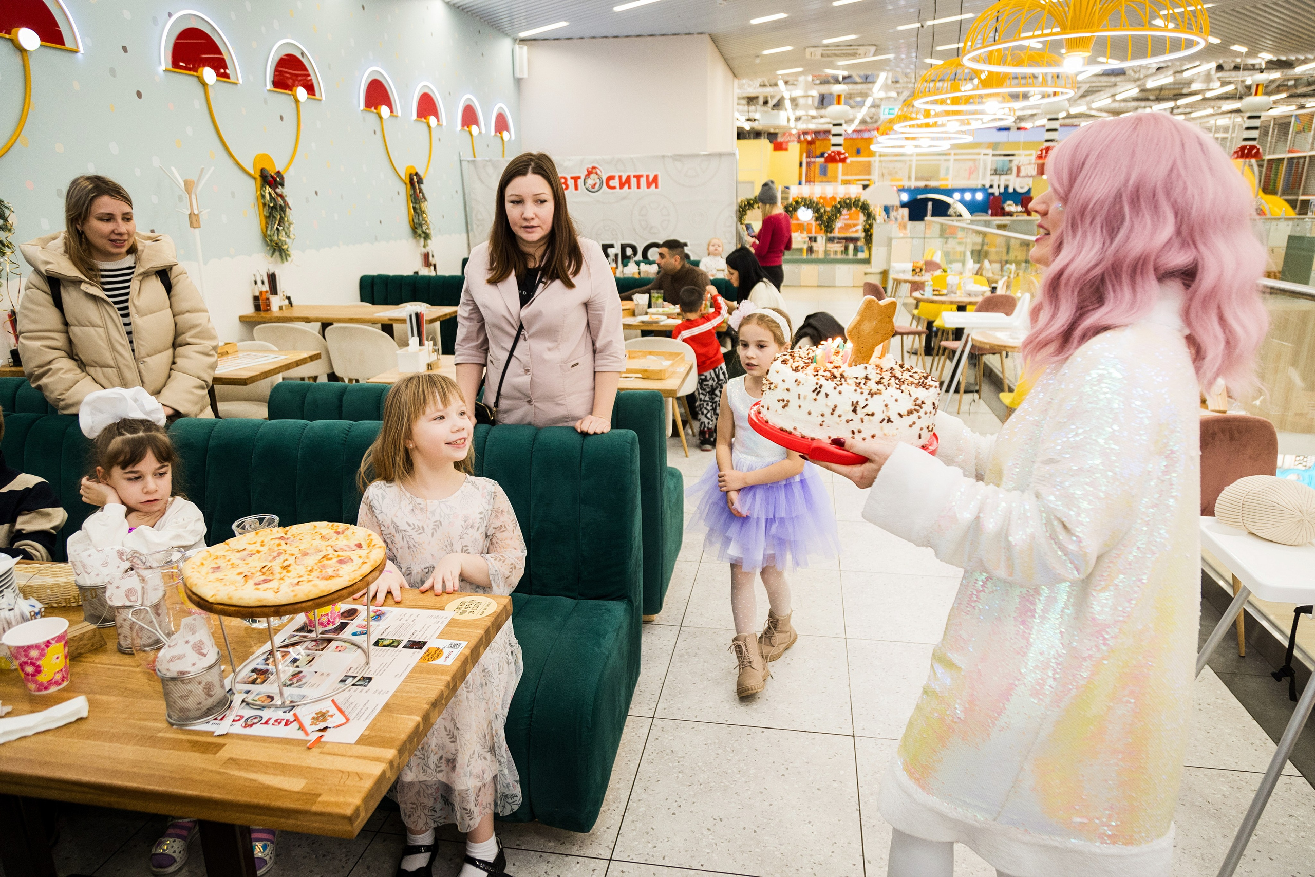 Ксении 7 лет. Детский фотограф видеограф в Хабаровске Михаил Орлов