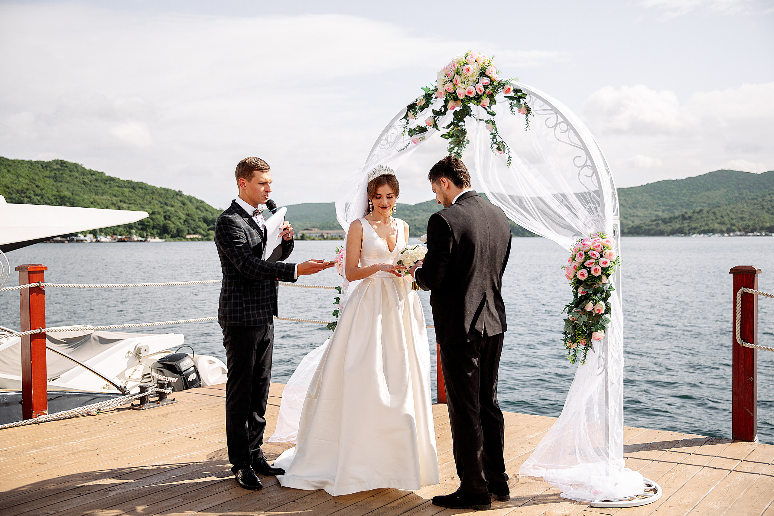 Выездная регистрация Виктории и Эдуарда. Свадебный фотограф Санкт-Петербург  Москва